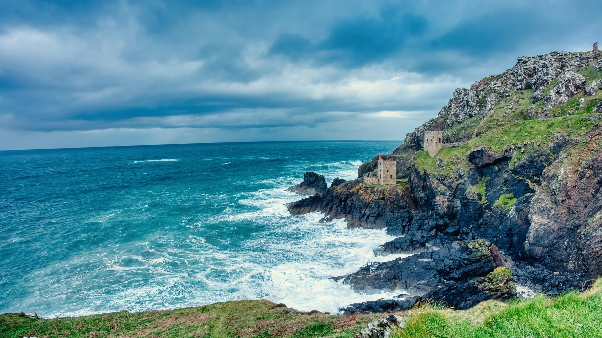 Botallack Tin Mines Stormy Coast | Cornwall Canvas Print