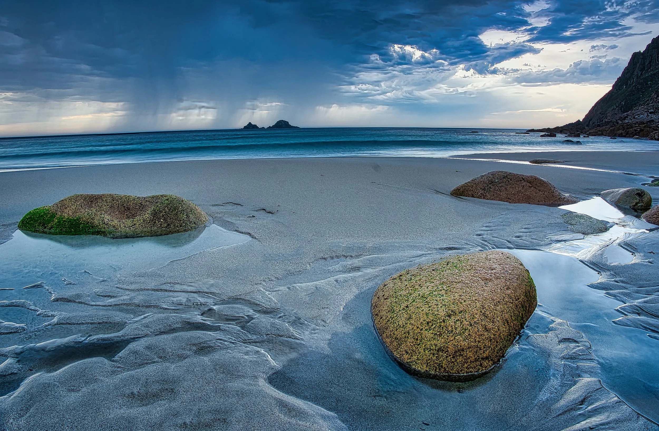 402 - cot valley beach an rocks.jpeg
