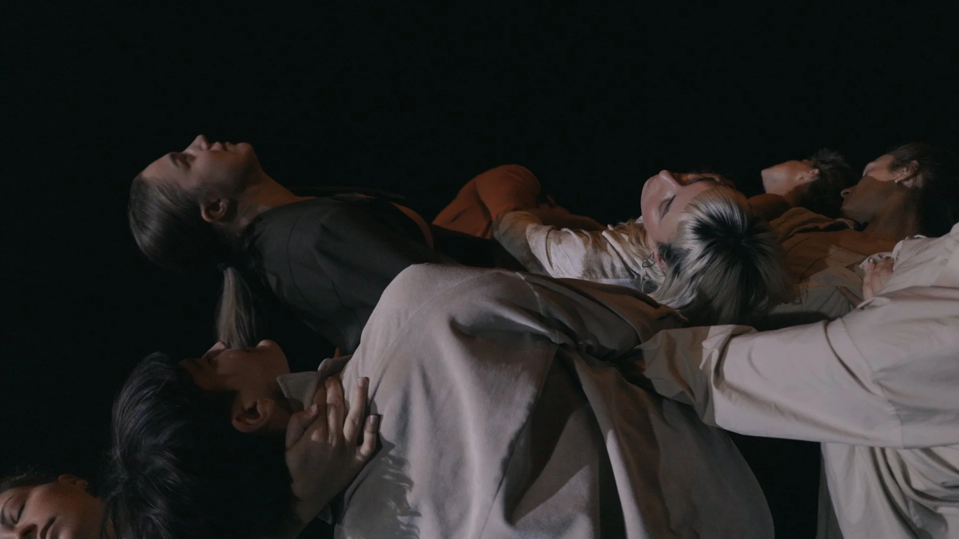 "Enchevêtré.e.s" - Jeanne Tétreault en collaboration avec les interprètes.