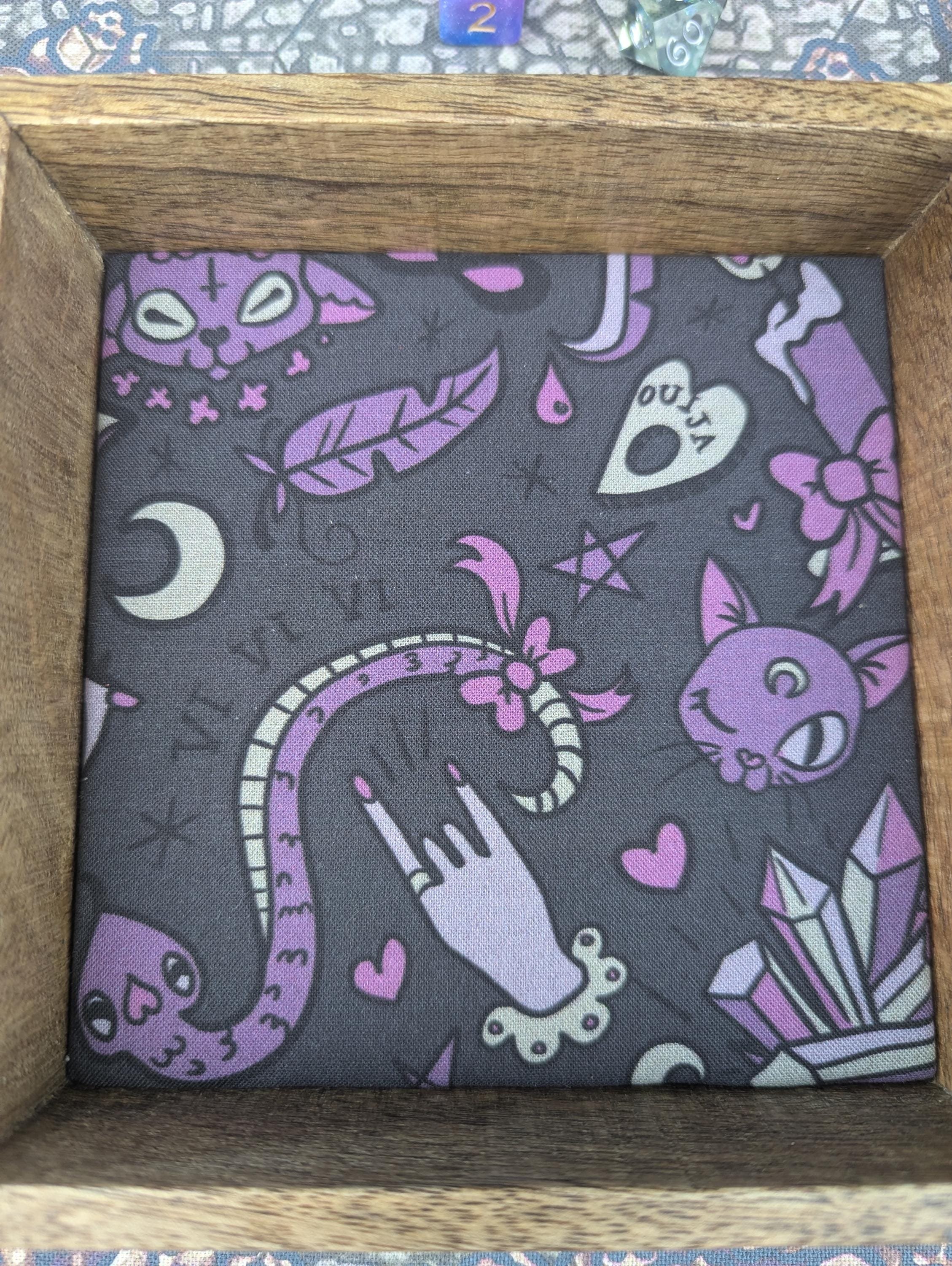 https://i.etsystatic.com/26806004/r/il/8169da/6287950409/il_fullxfull.6287950409_fqgx.jpg