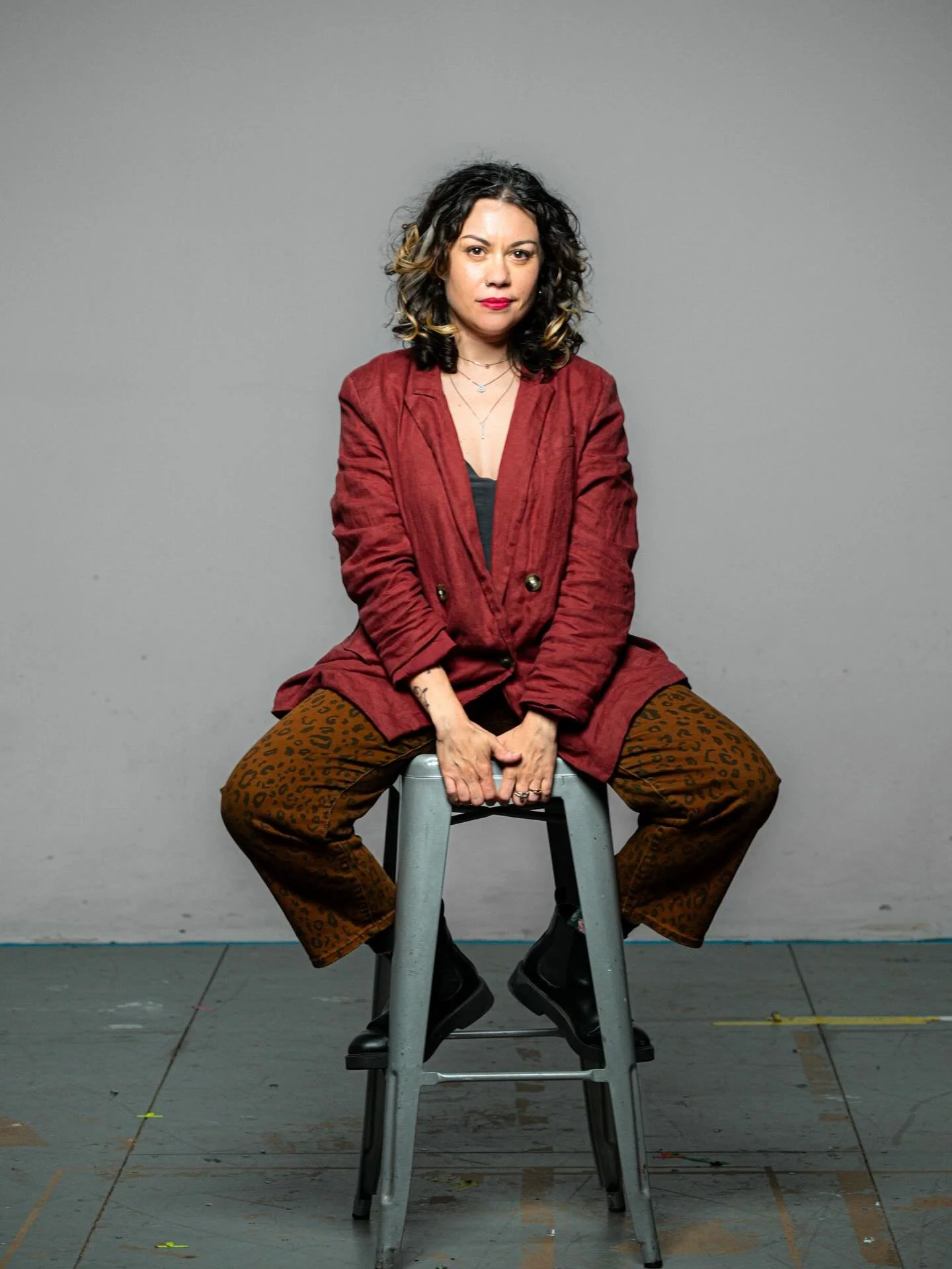 Who does she think she is? Me!
I come from a family of fragile memory.
This is my personal archive of my experience at Art Craft learning all art department lessons. this is also a seed for the future. As Gonzaguinha sang: to live without shame of be