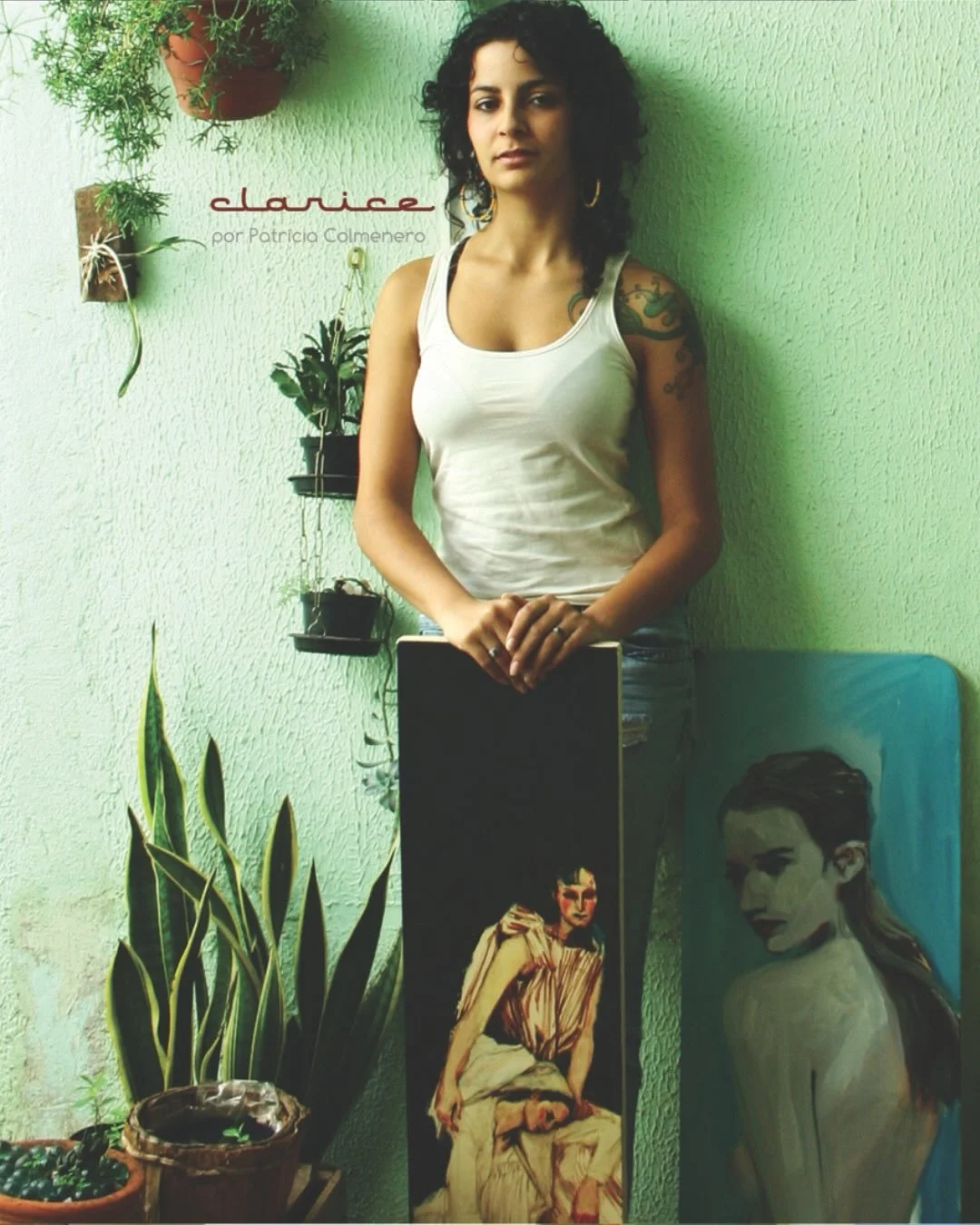 Em 2009, conheci Clarice Gon&ccedil;alves.
Nos encontramos no cruzamento de duas pr&aacute;ticas: a dela, como pintora; a minha, ent&atilde;o coletiva, como criadora de uma revista de arte e cultura sobre artistas da cidade, em colabora&ccedil;&atild