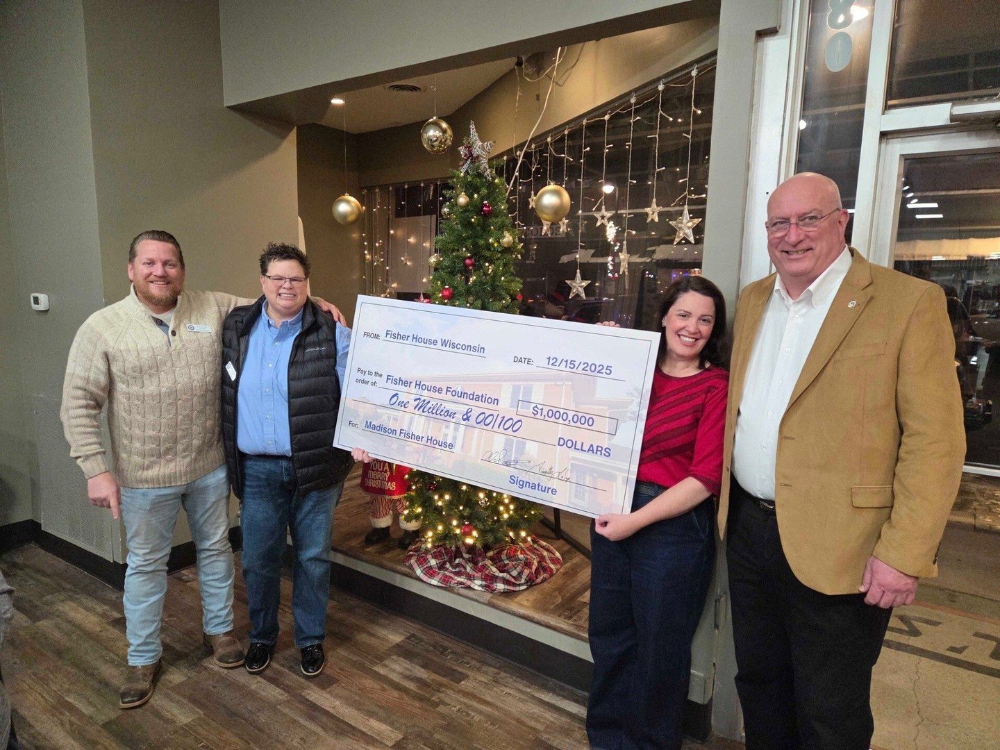 What a way to close out the year 💙

We gathered for our December Board Meeting and Holiday Party at Chef Pam's Kitchen in Waukesha to reflect on a truly busy and blessed year for Fisher House Wisconsin.

Thanks to the generosity of Wisconsin, and jo