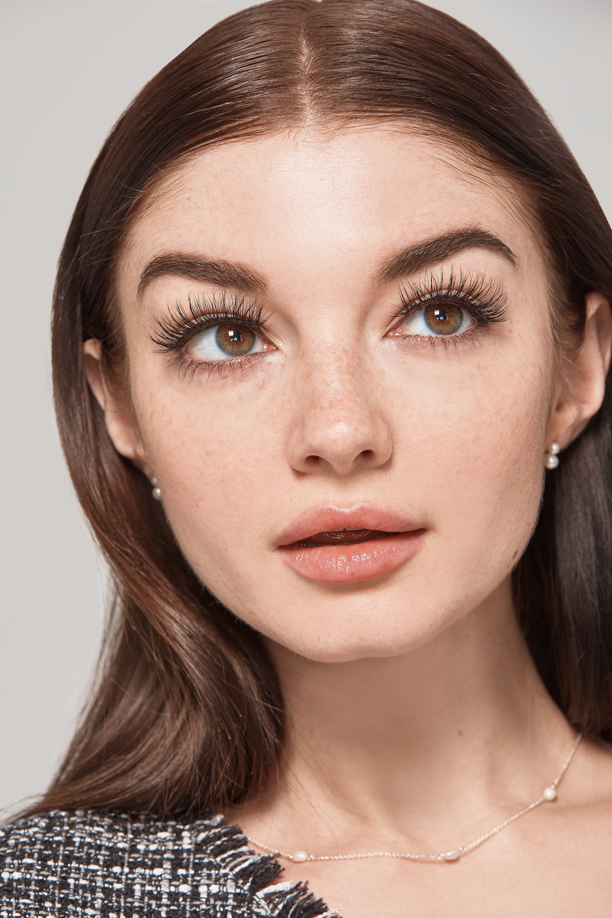 Kiss_Lashes_Masterpiece_MPL01_731509859997_BeautyModel_Monica_Masterpiece32285_March.10.2021-nw1.jpg
