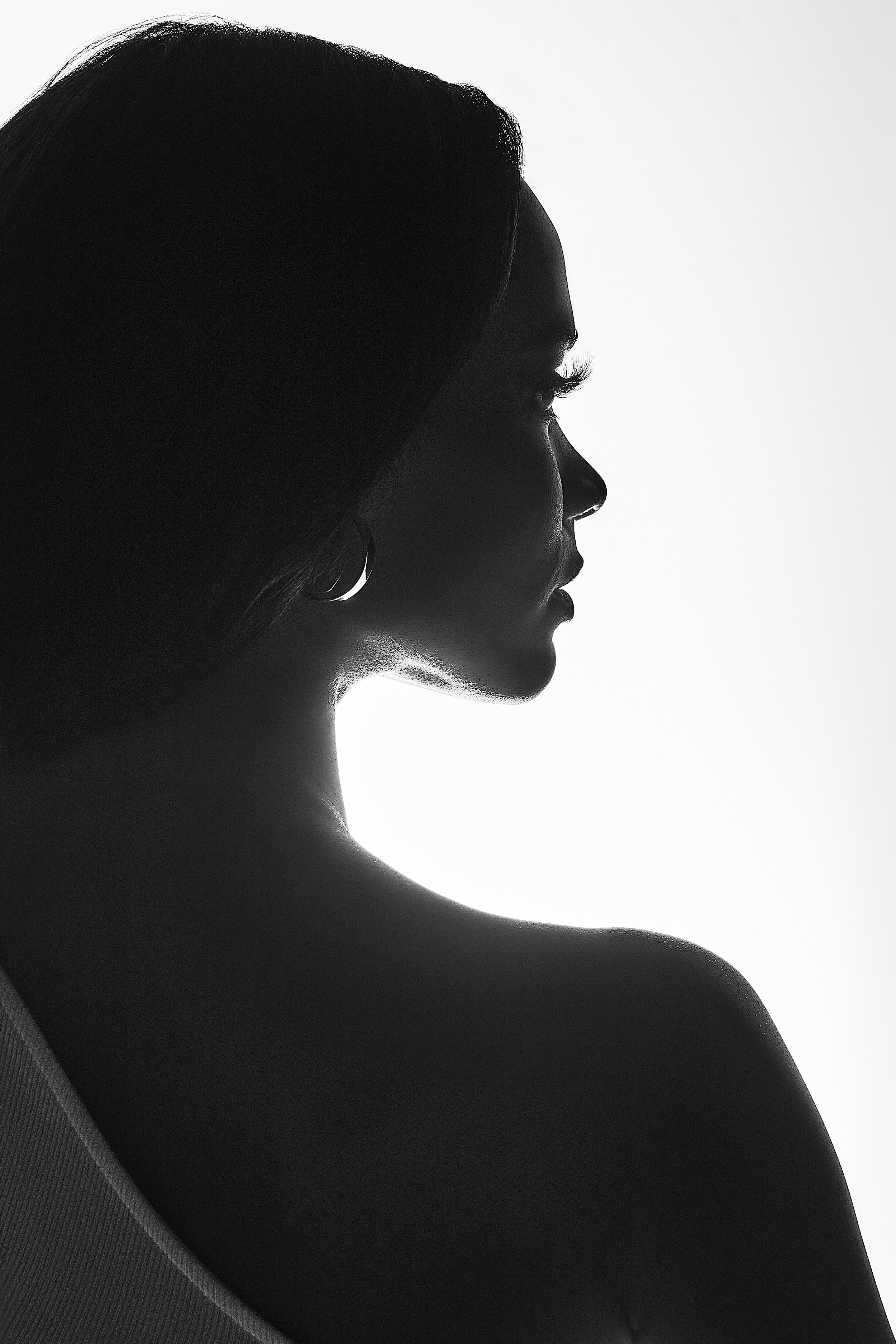 Kiss_MattBlackModel_Dec 18 2020 9_MZ_V1.jpg