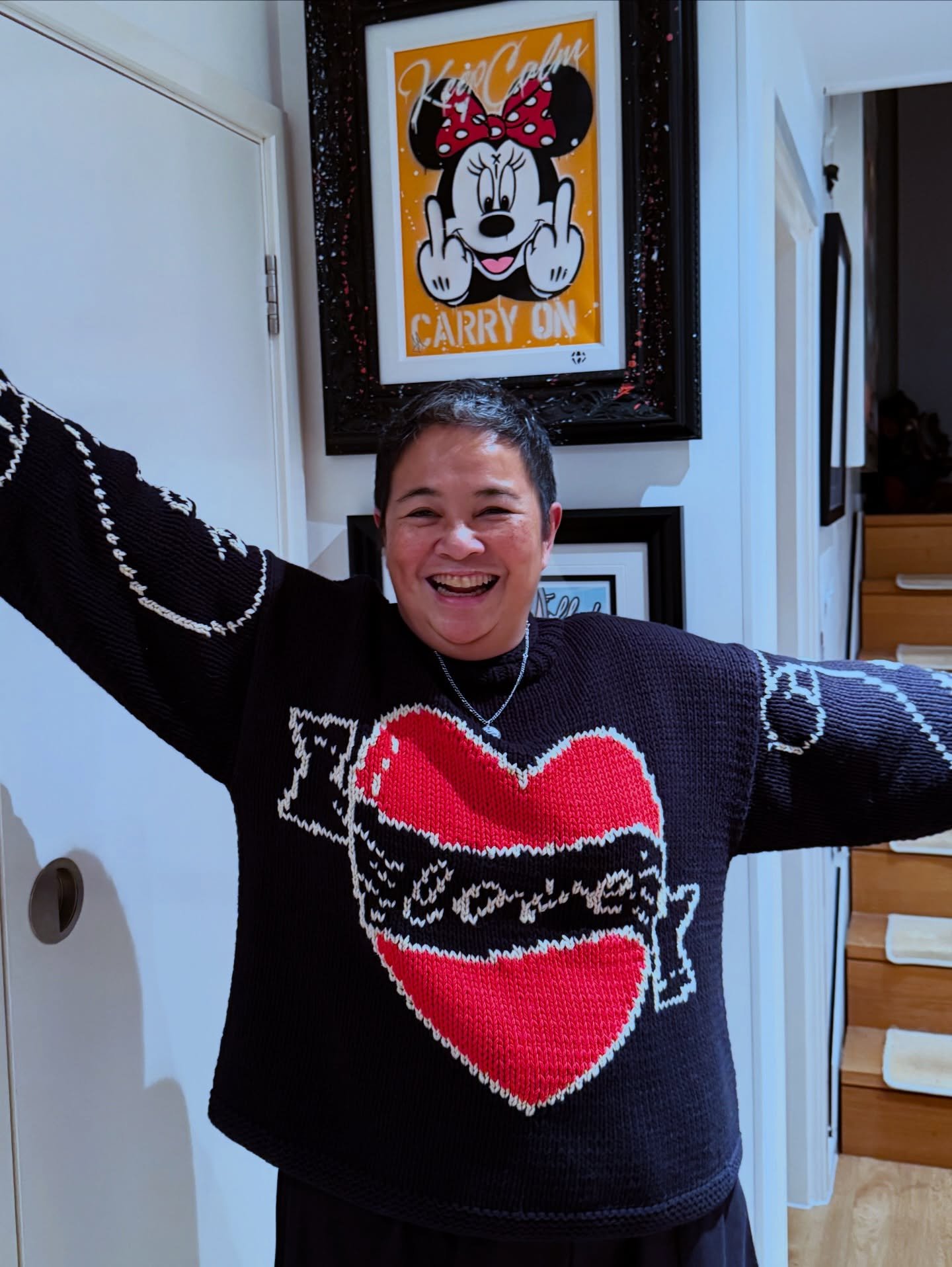 This is 59 😜 and I couldn&rsquo;t help but start celebrating over the weekend. 

1. How I live life these days - with a big dose of love and some of Minnie&rsquo;s attitude 😂

2. Kicking off birthday celebrations with a @writingourlegacy workshop. 