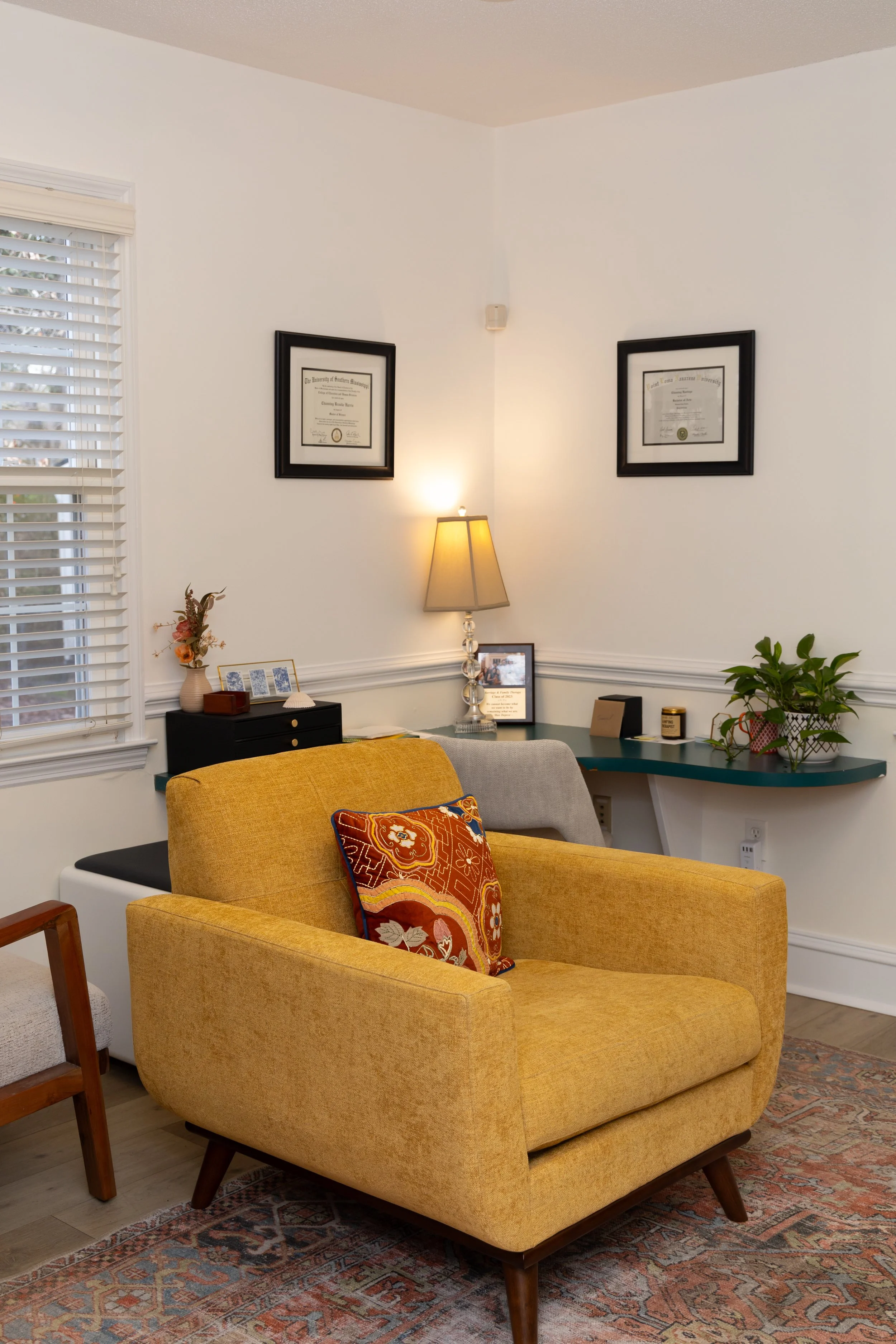 Therapy and holistic counseling for women, therapy for men, trauma recovery, trauma informed, person-centered, holistic counseling, psychotherapy, couples counseling, marriage counseling, pre-marital, parinatal counseling, parenting. Avondale, West A