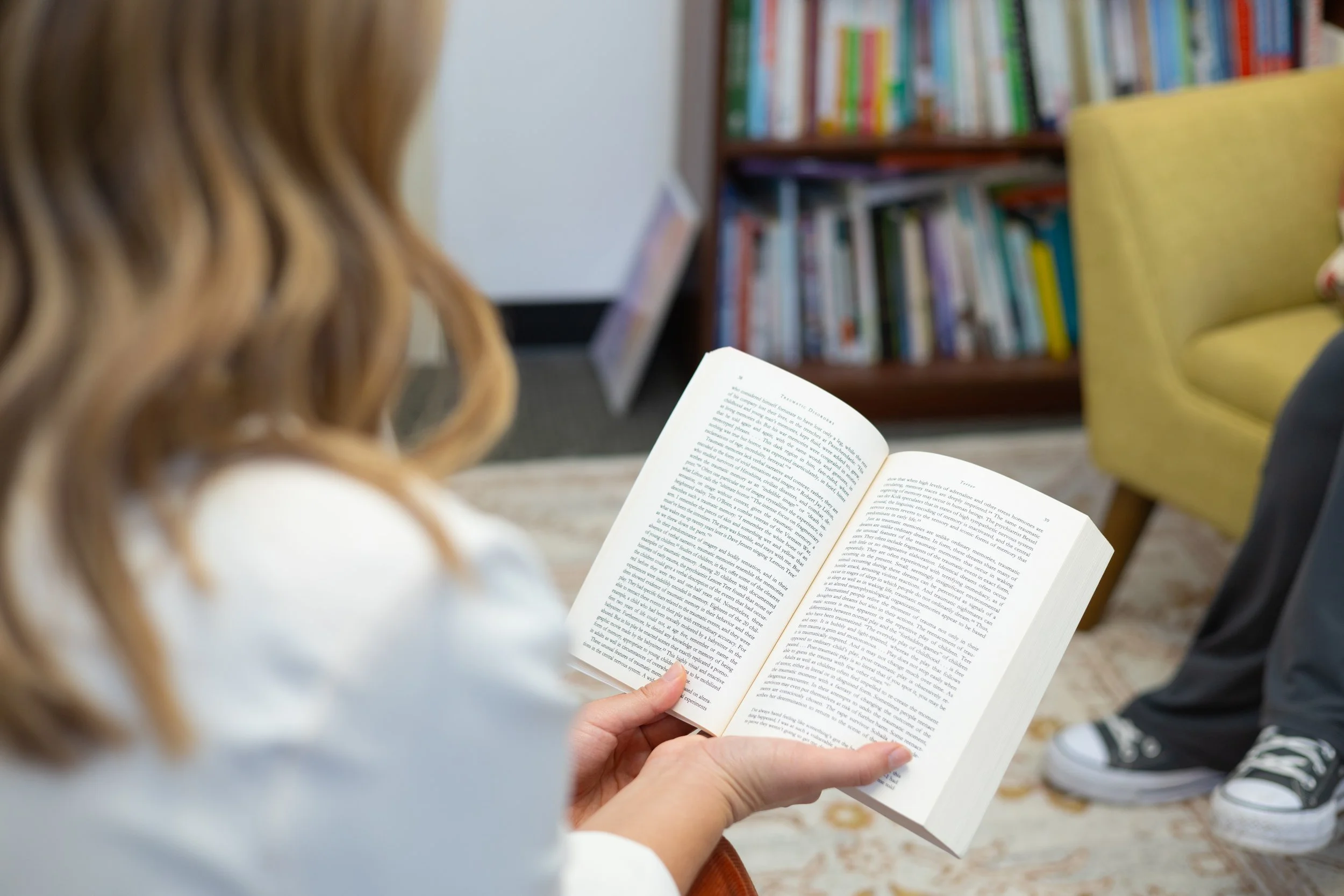 Therapy and holistic counseling for women, therapy for men, trauma recovery, trauma informed, person-centered, holistic counseling, psychotherapy, couples counseling, marriage counseling, pre-marital, parinatal counseling, parenting. Avondale, West A