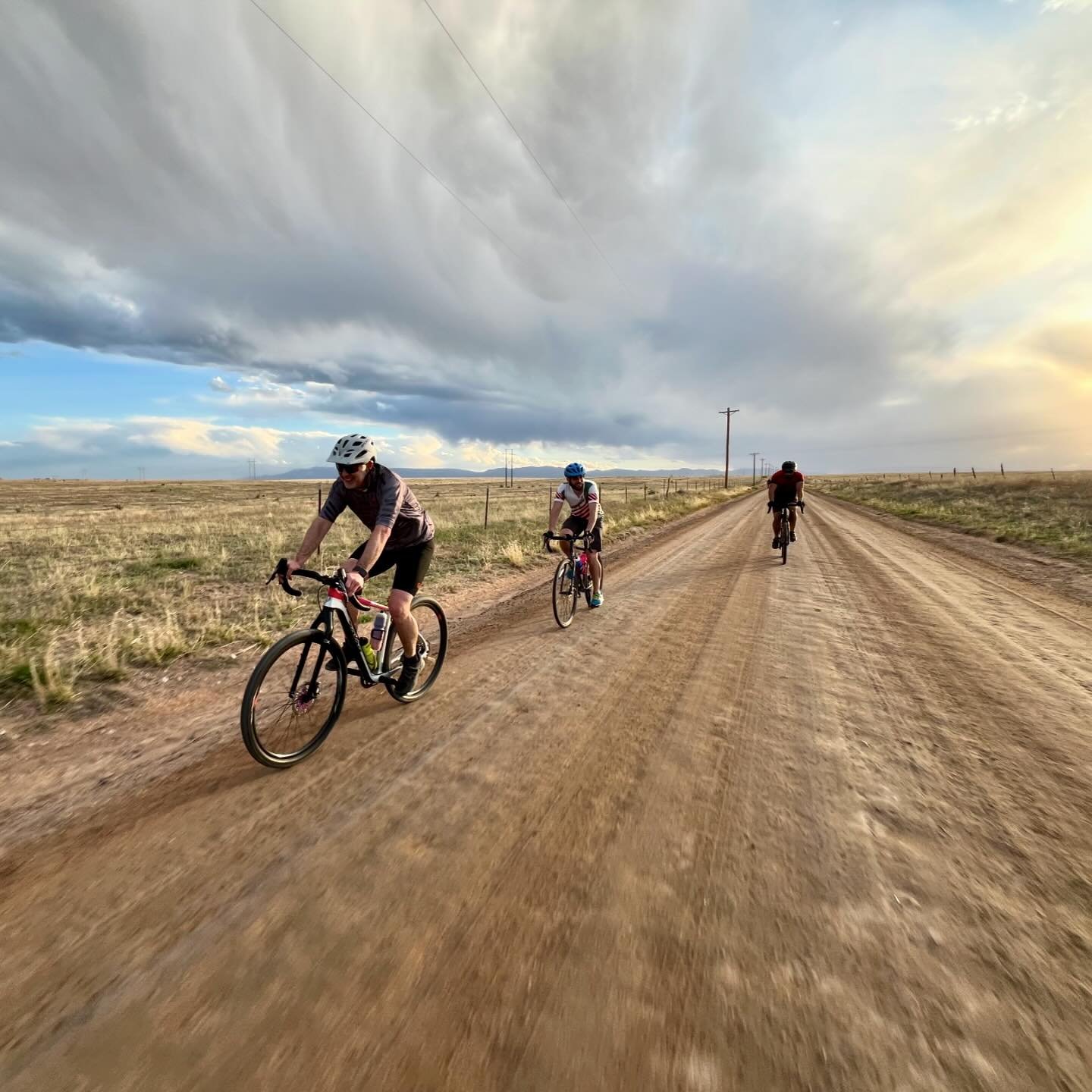 A gravel race for everyone&hellip;and it&rsquo;s coming October 12th. You should probably get signed up. We&rsquo;ve got four distances. And full support on all of &lsquo;em. And some of the best timing in the biz. And delicious food. And a killer af