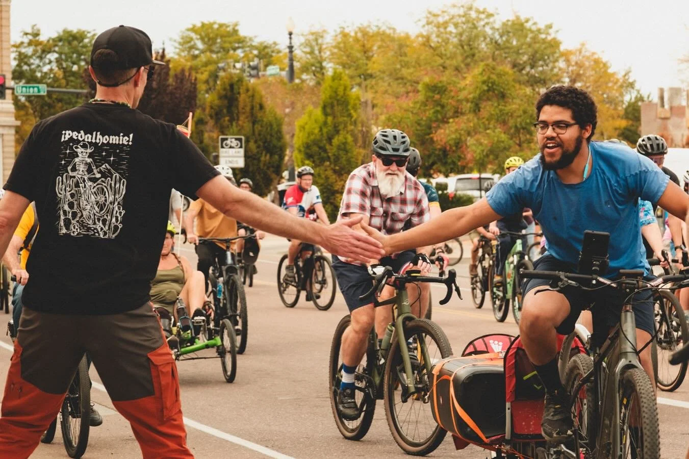 Grassroots Gravel is all of us. We want to hear your stories. 🚲 🌶️ Share your favorite experiences in the comments!

📸 @s_tribby