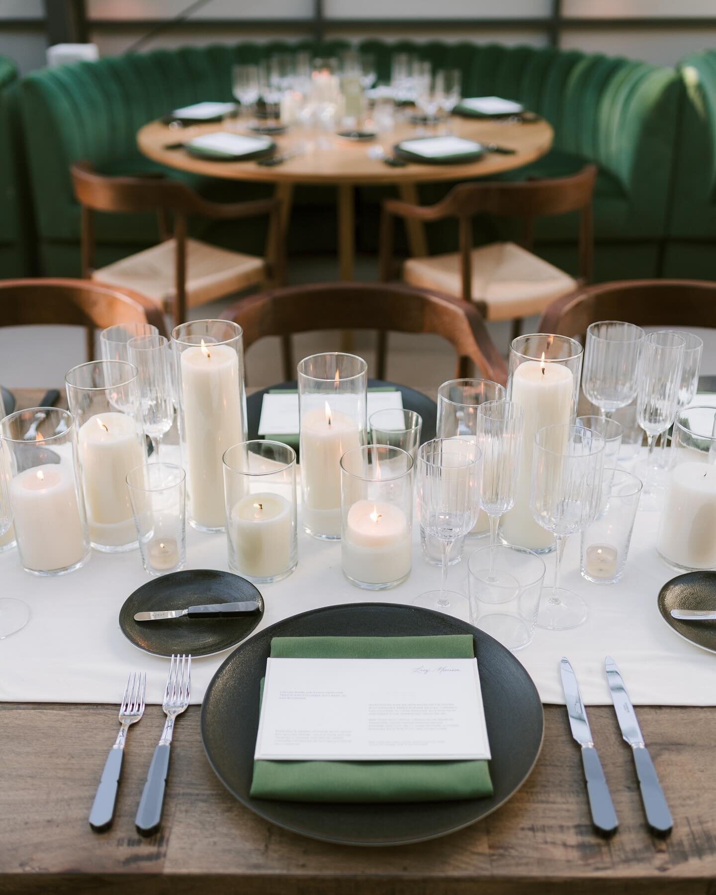 Green looks good on you. 

🍀 Happy St Patrick&rsquo;s Day 🍀

Planning &amp; Design @ashleysmithevents 
Floral @hart_floral 
Plants @theplantlibrary 
Tenting @hensleyeventresources 
Lighting @bellavistadesigns 
Paper @nubo_studio 
Rentals @foundrent