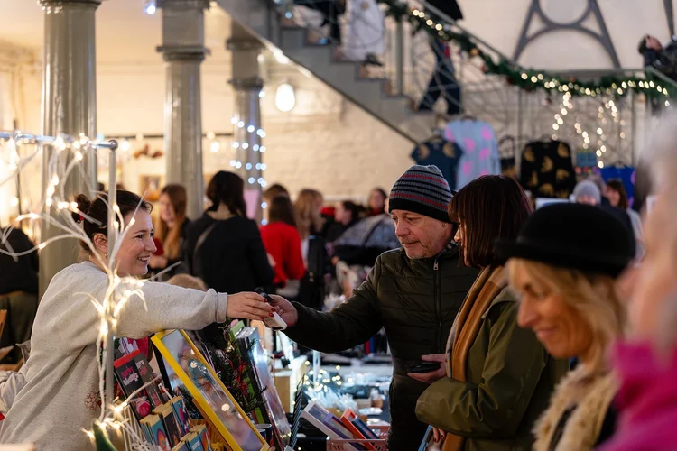 paper-daisy-events-makers-fairs-in-sussex