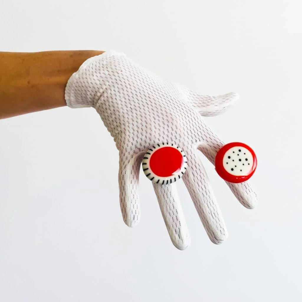 Tiki by Cécile Gilbert