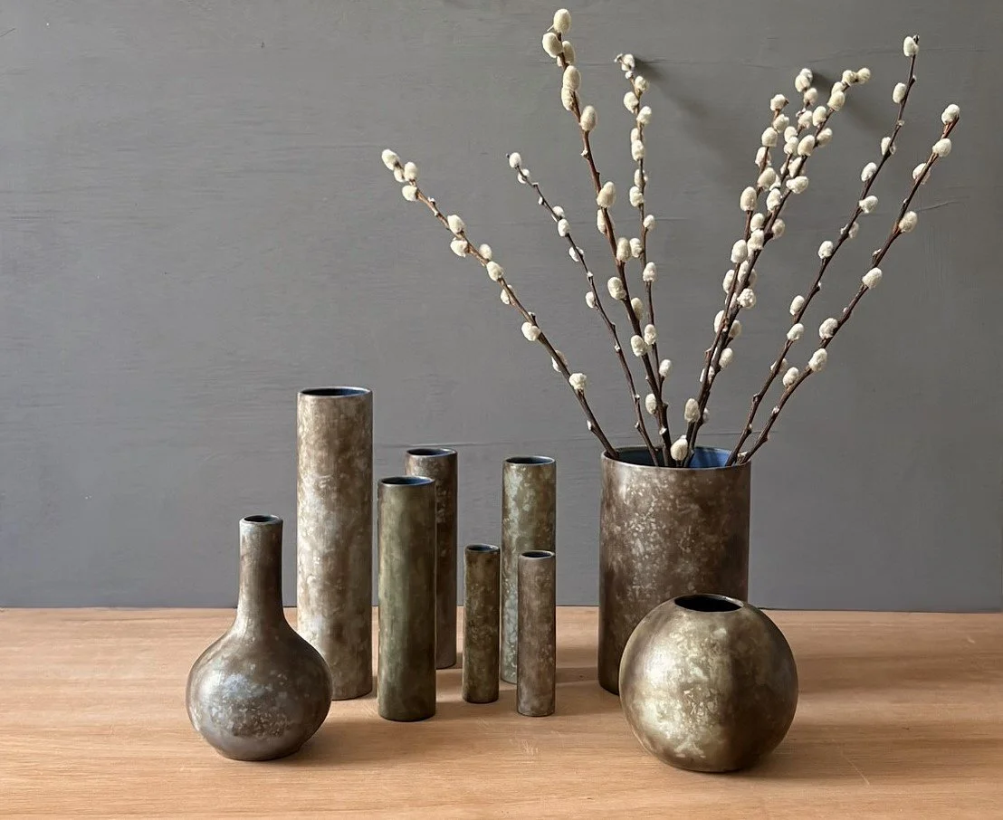 Juliet Walters Ceramics exhibiting with Paper Daisy