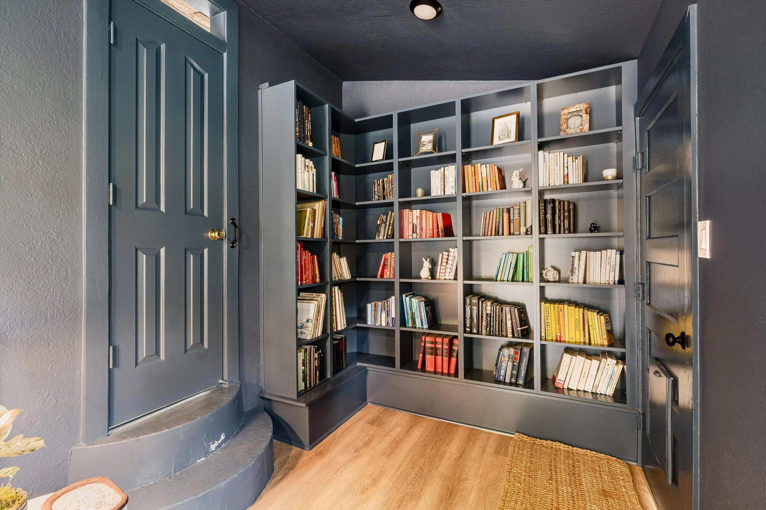 MLS 22 - 31-DSC04164_ENF-Edit.jpg