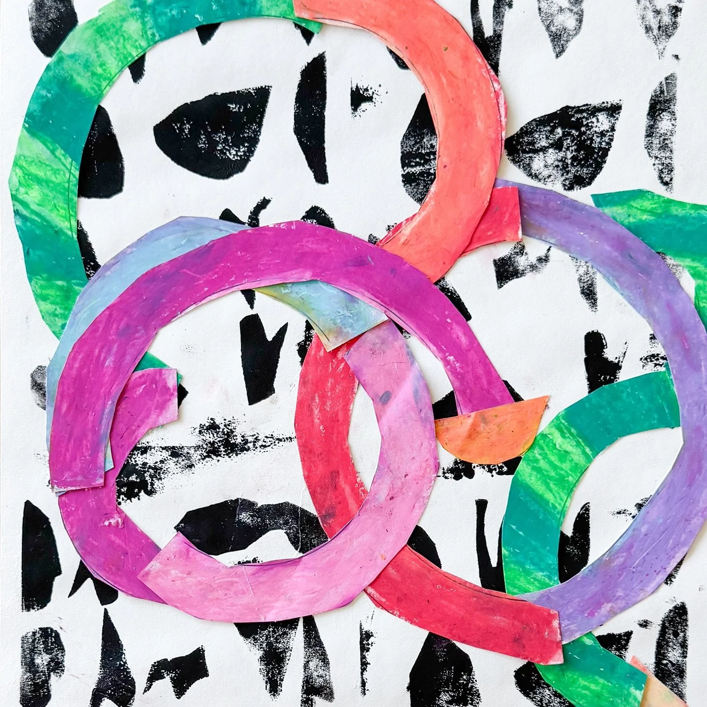 Follow the rainbow road!

#kidsart #artcamp #artclass #processartlifestyle #oaklandkids #kidsartstudio