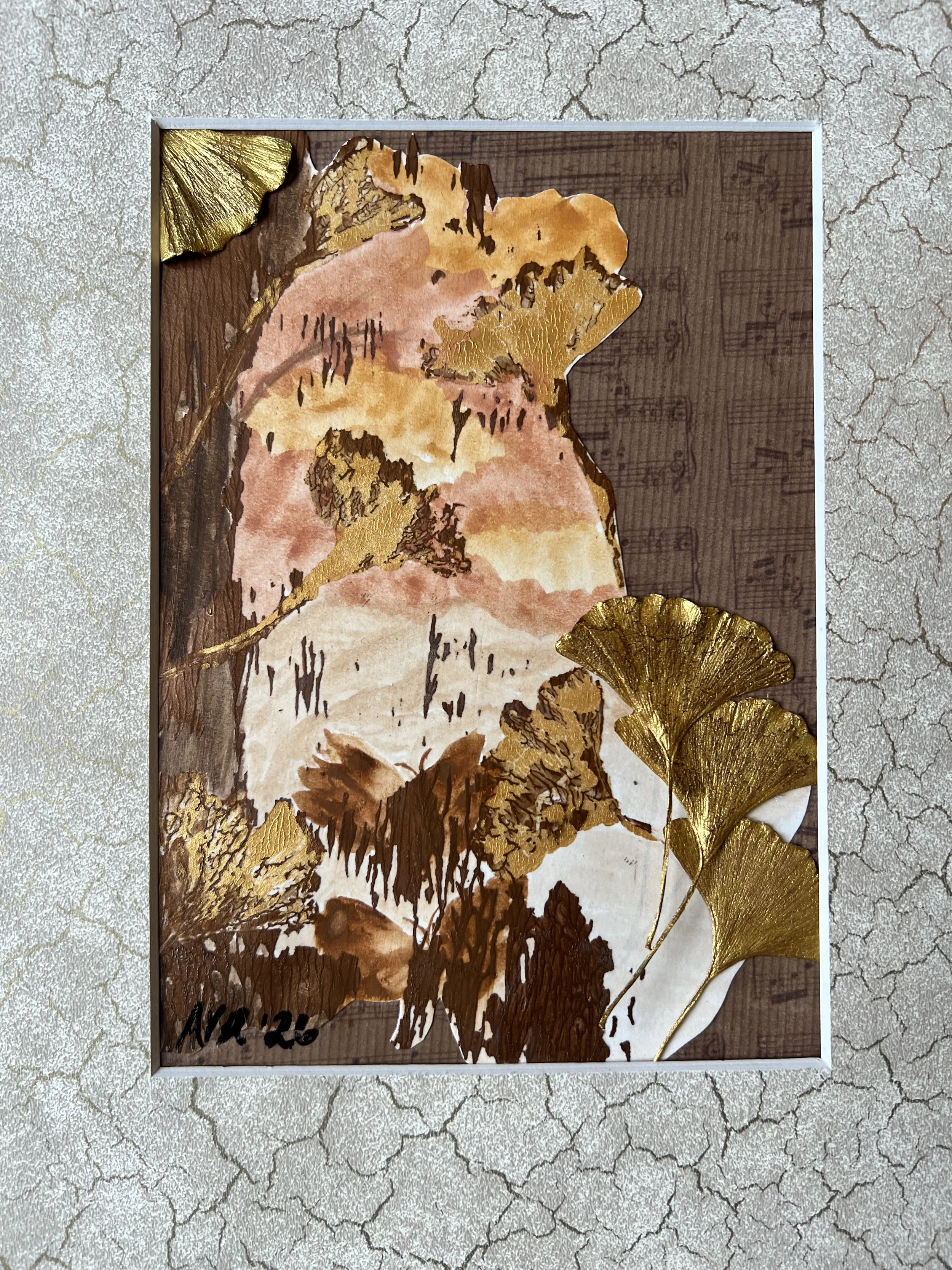 V010_Golden Cliffs_3.JPG