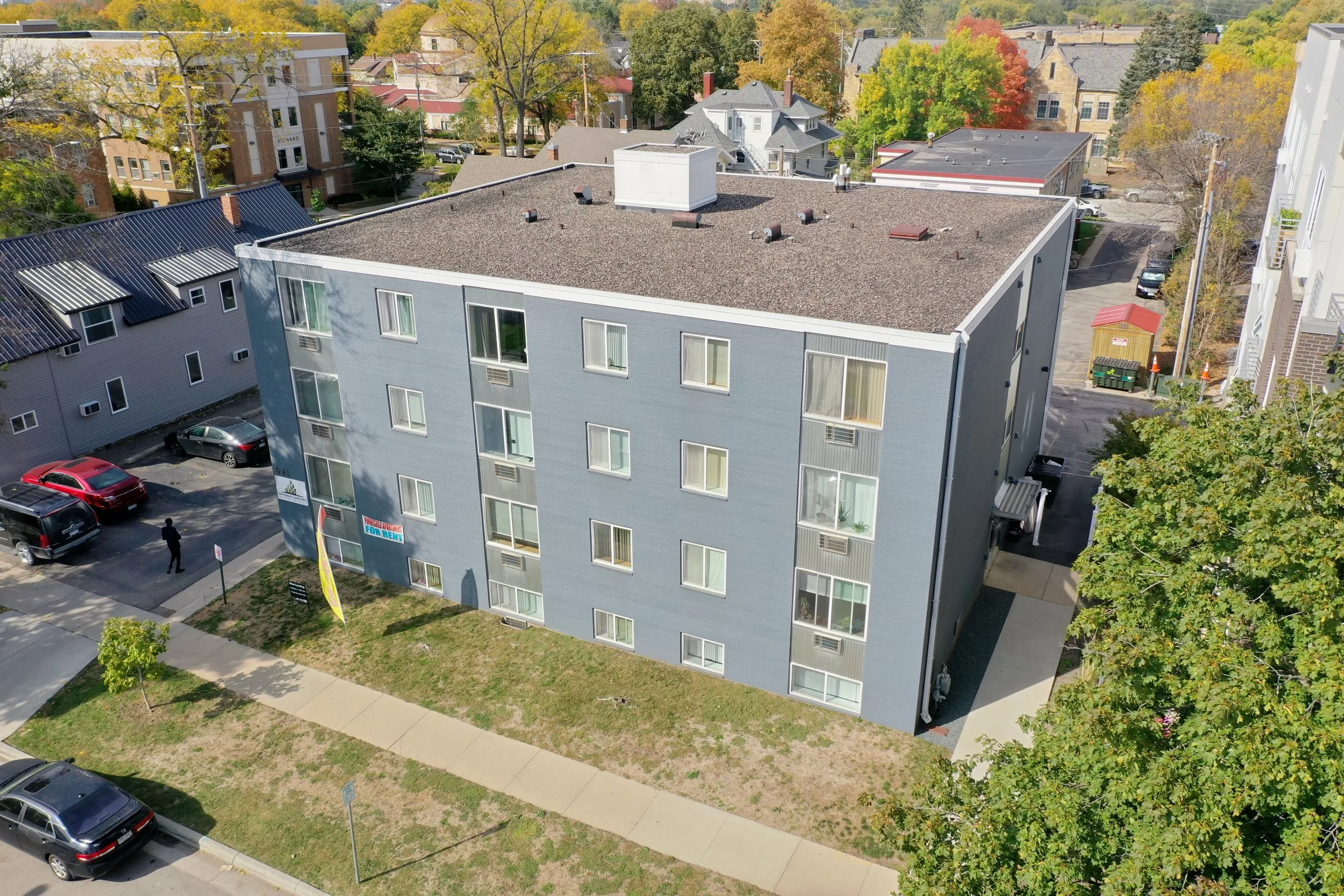 Home The Andrew Apartments