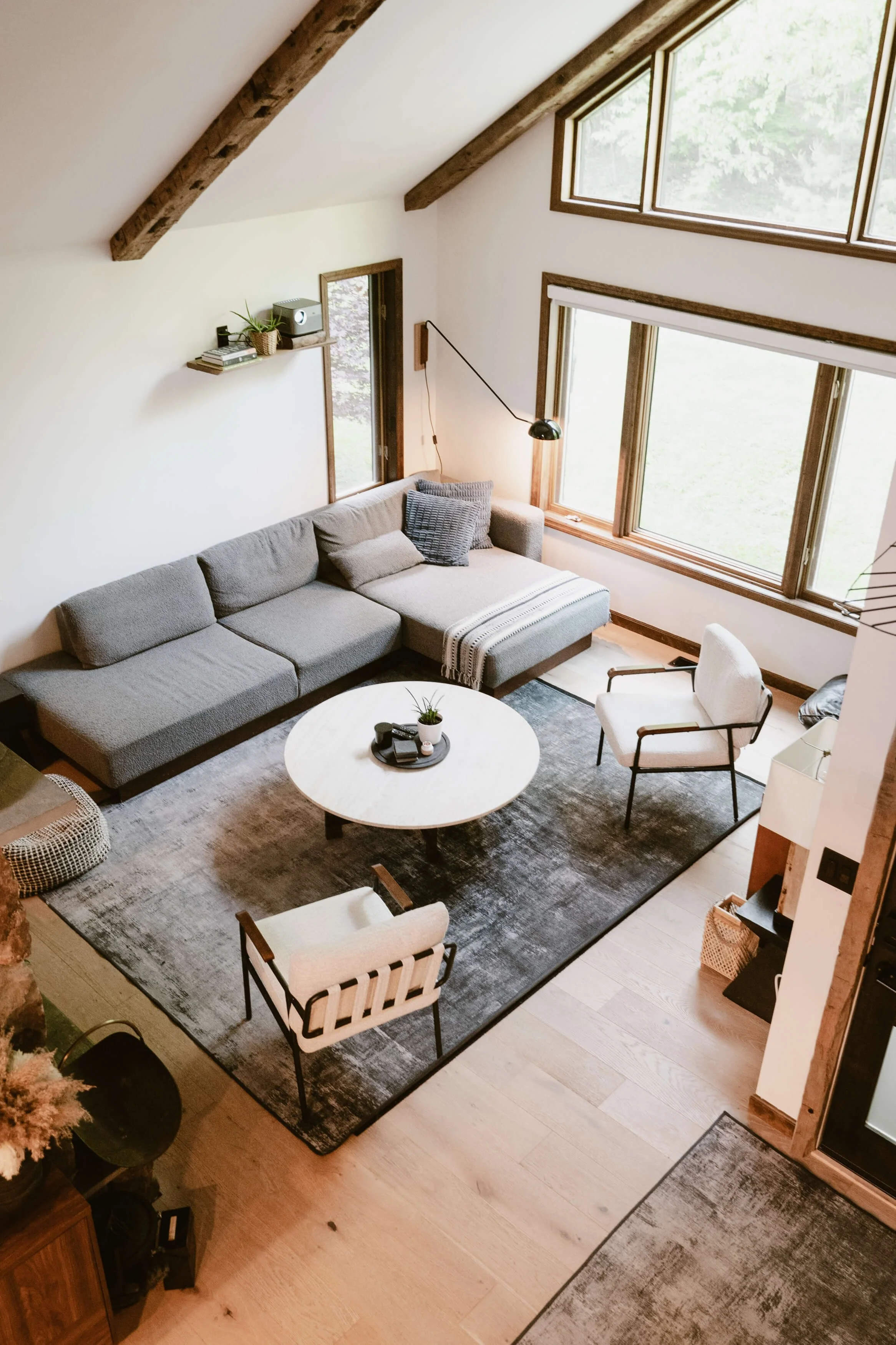 livinf-room.jpg