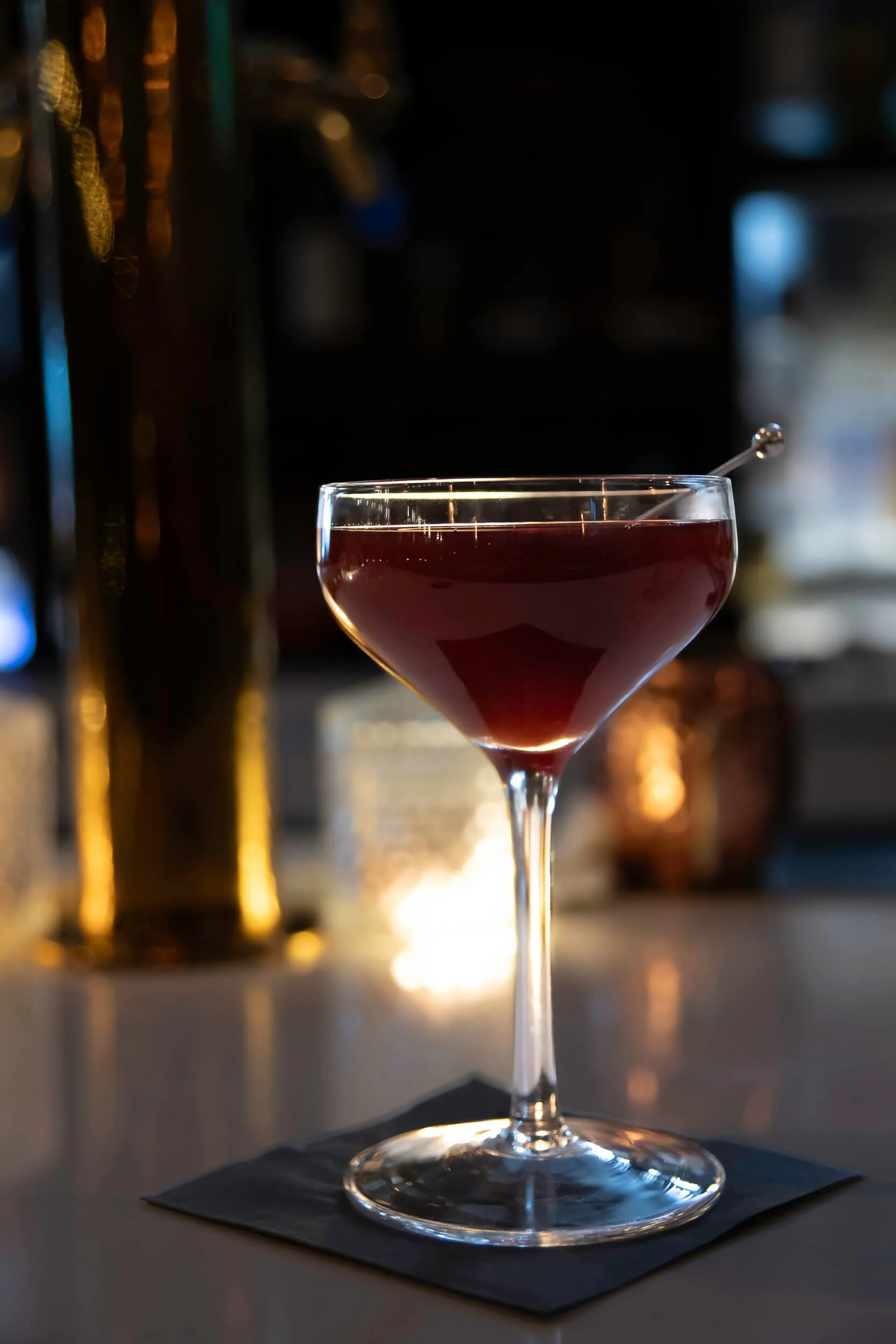 cocktail-on-bar-drink-photography-francine-rambousek