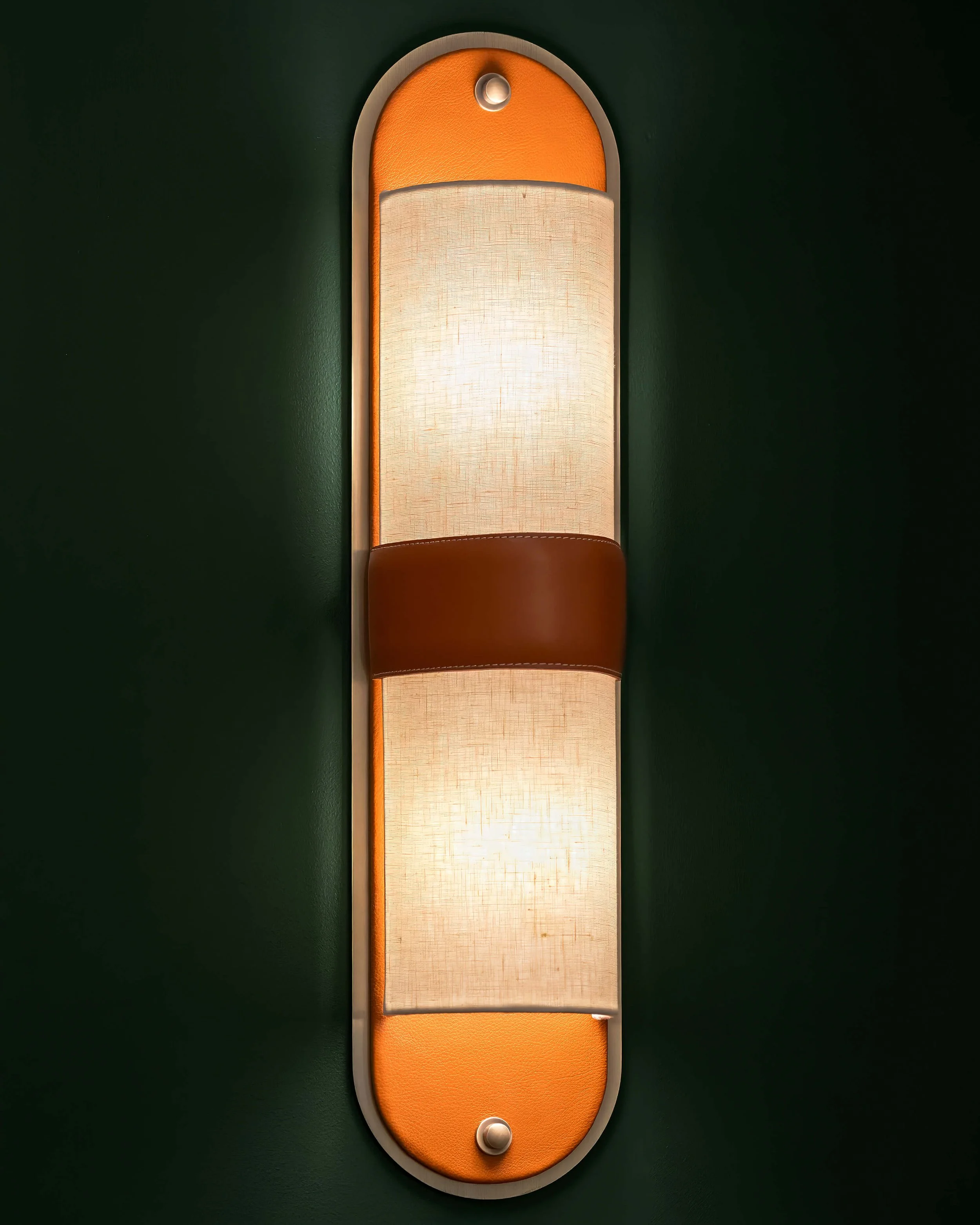 holden_sconce_full_frame_02.jpg