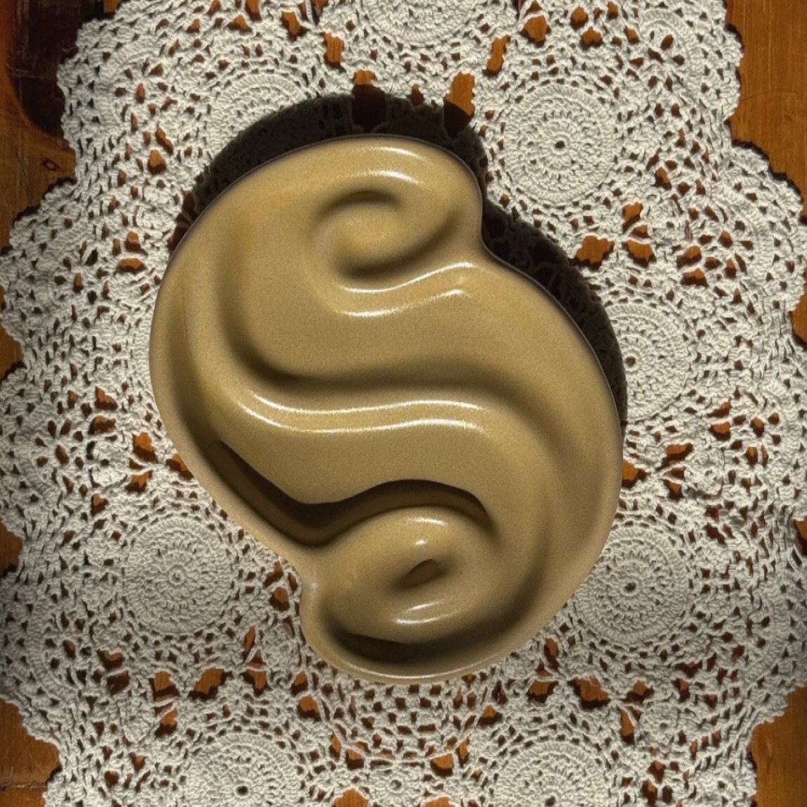 lots of fun vintage in the shop right now ⊹ ࣪ ˖
come see IRL at 164 clark street, clarksburg 
wednesday to sunday from 10-5