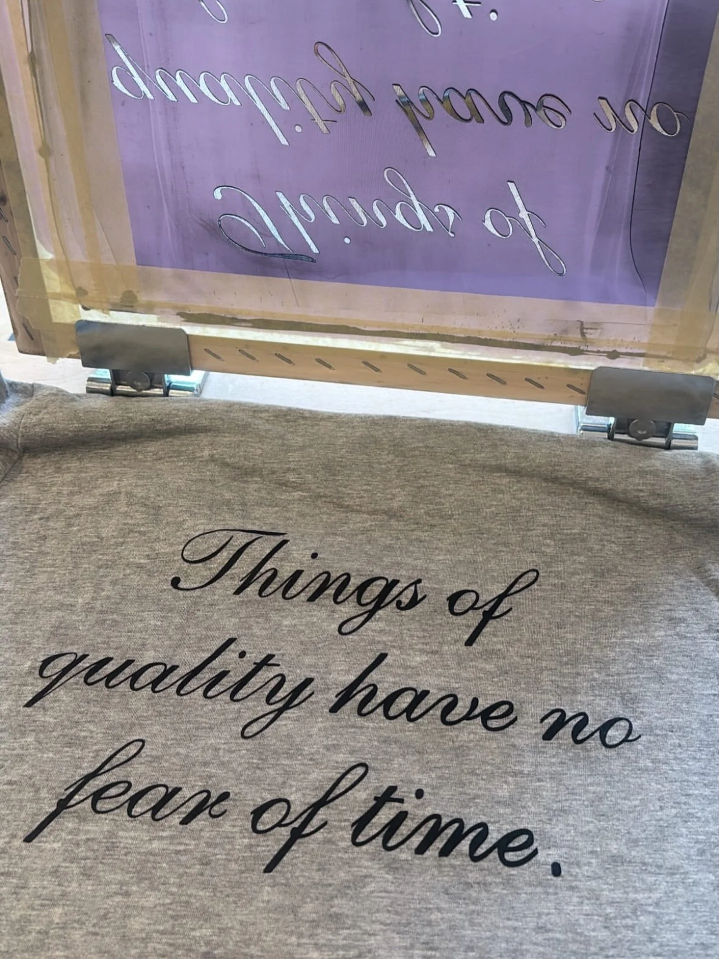 A limited batch of hand screen-printed tees by Vancouver designer, @nena_hansen_ will be coming soon to Inheritance Studios and I am over the mooooon. More details to come 🤍

Nena Hansen is a contemporary fashion brand offering sustainable alternati