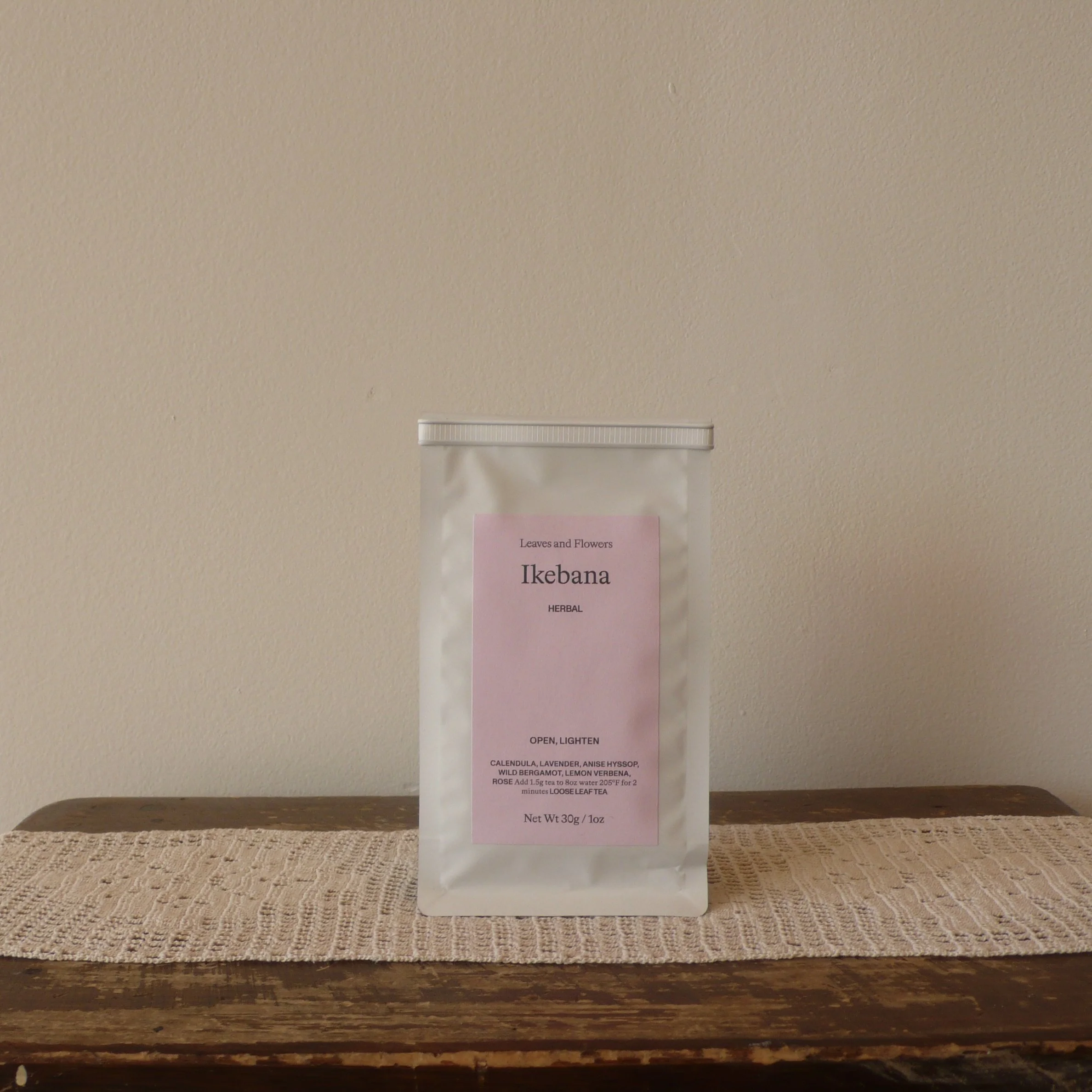 Ikebana Tea | Leaves & Flowers