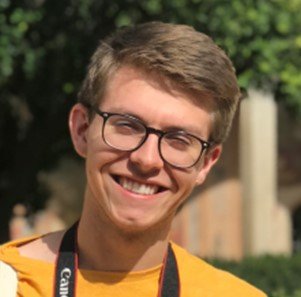 Aaron Headshot.jpg