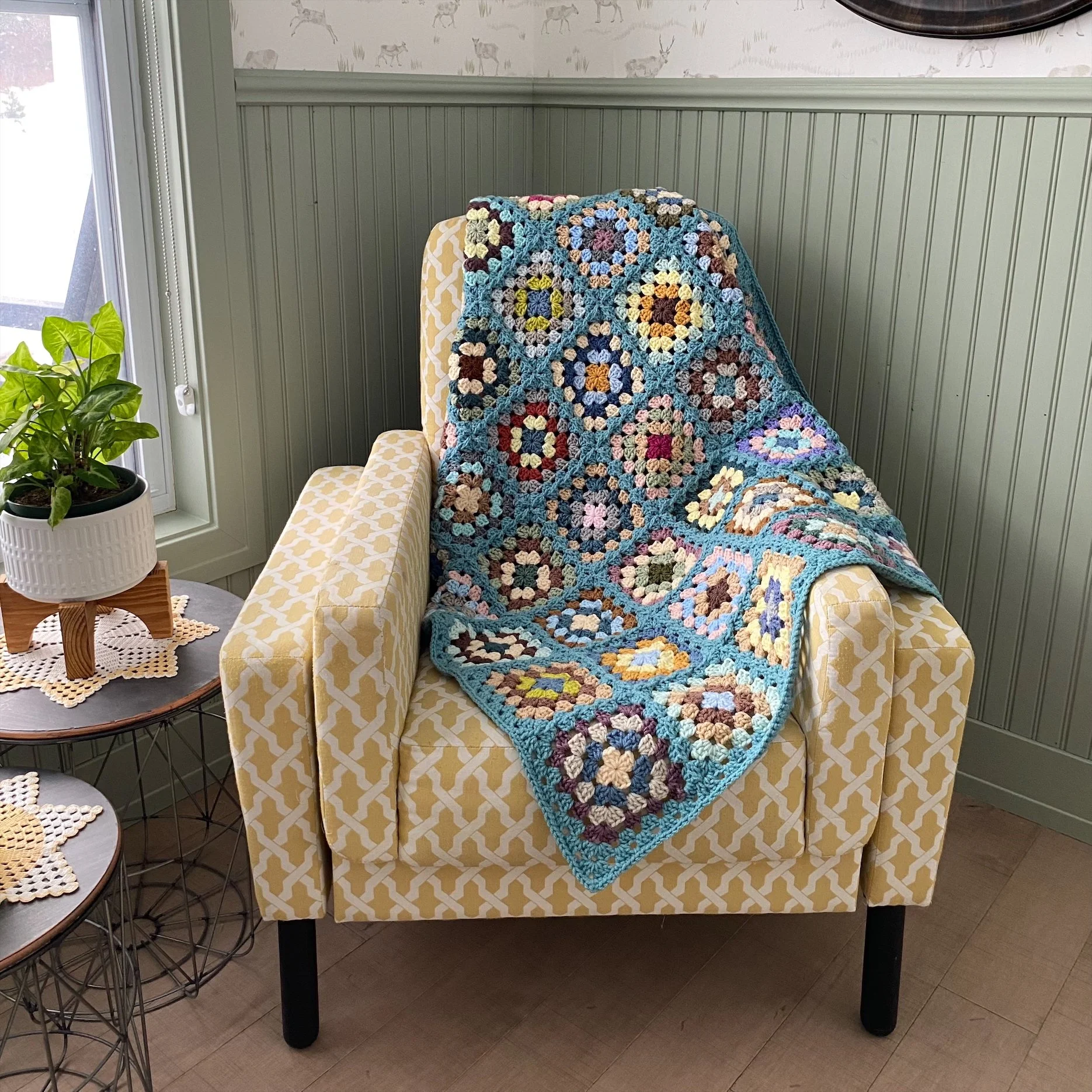 Granny Square Blanket - Arctic Blue