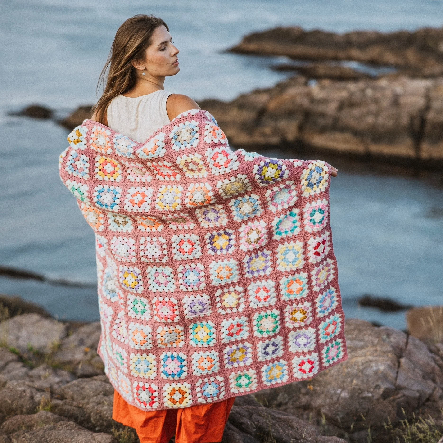 Granny Square Blanket - Rose