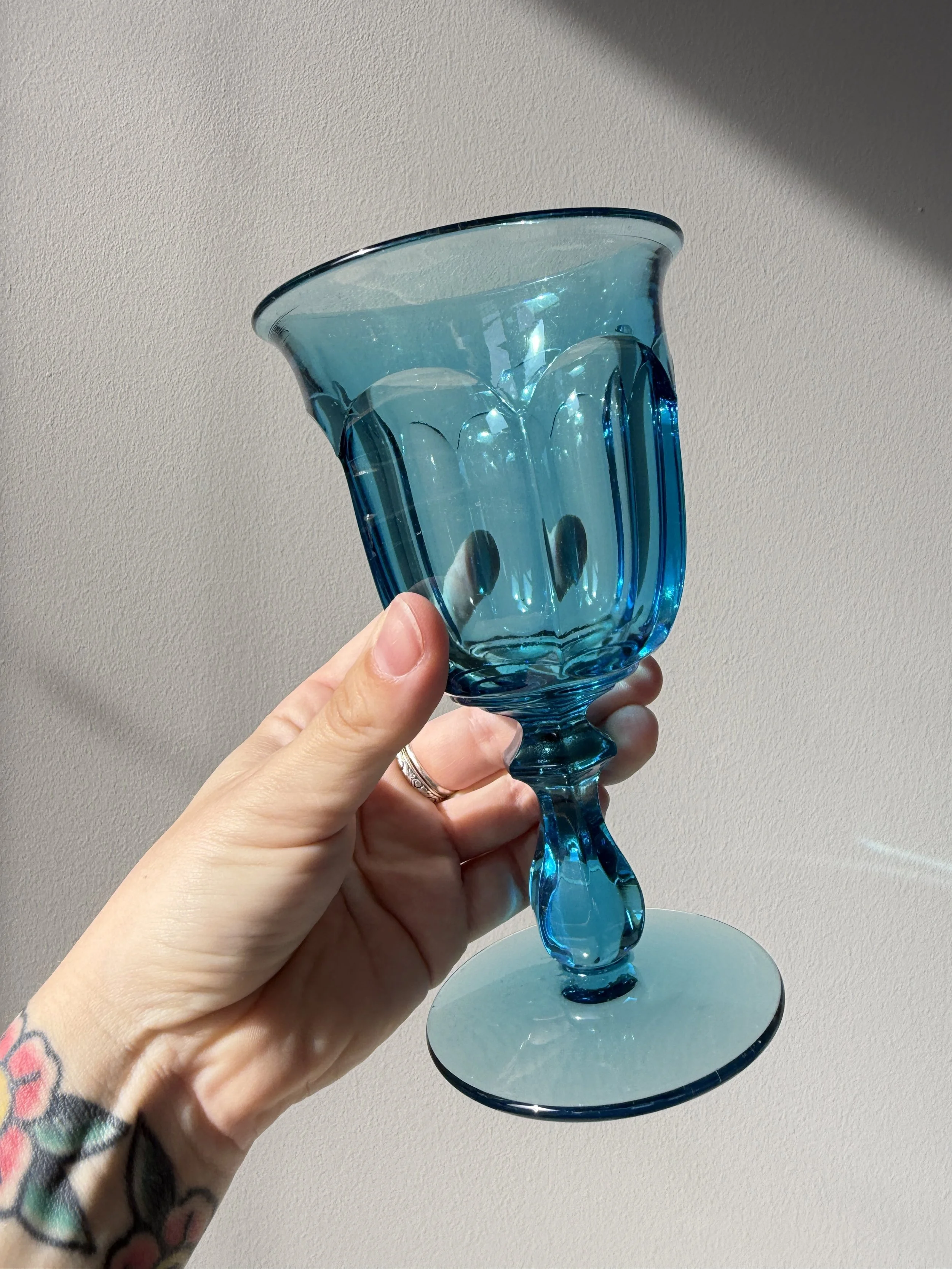 Vintage Imperial Light Blue Old Williamsburg Wine Glass