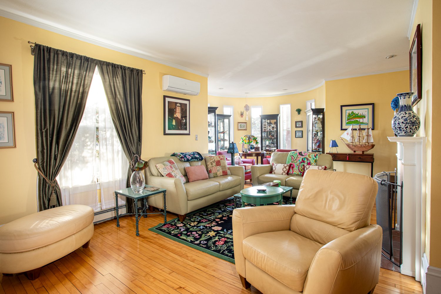 1231 Robeson St. FR-14.jpg