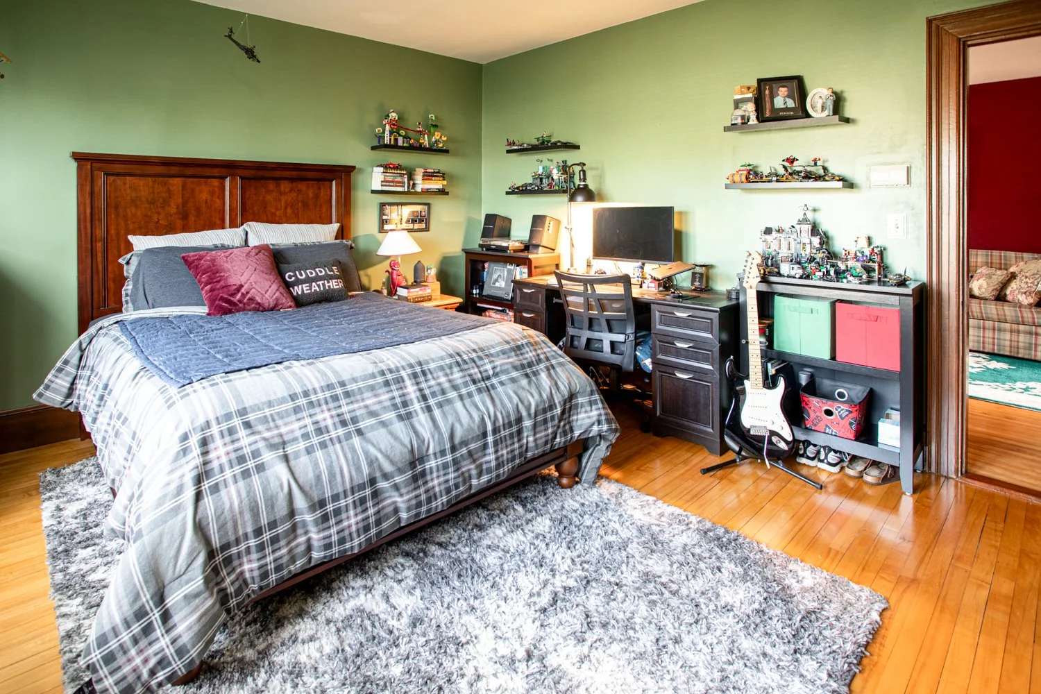 1231 Robeson St. FR-2.jpg