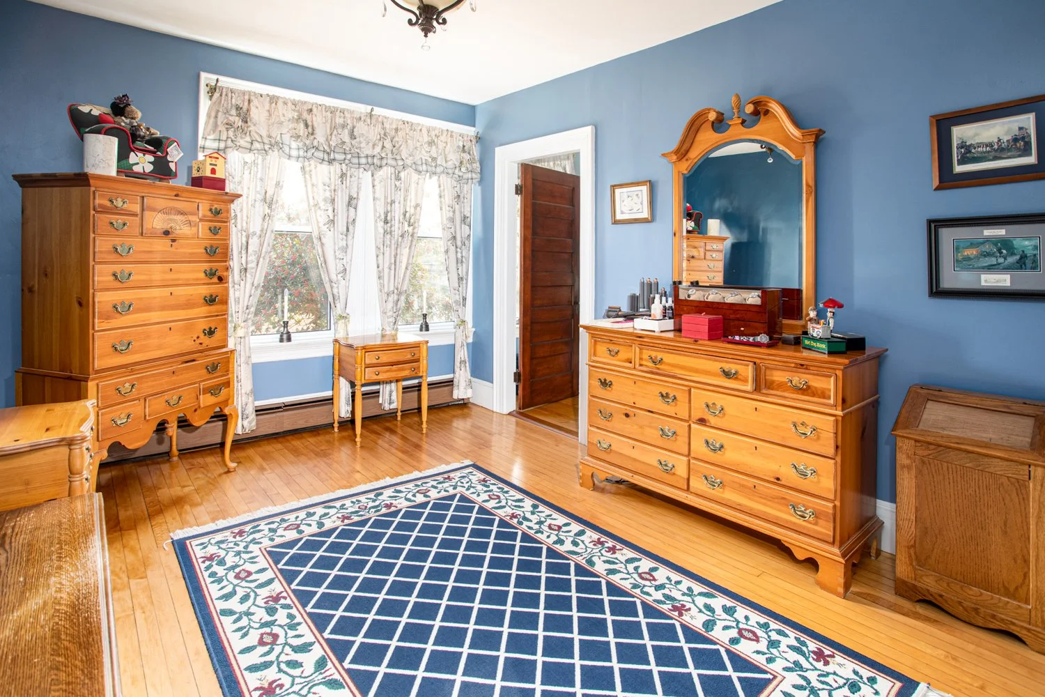 1231 Robeson St. FR-10.jpg