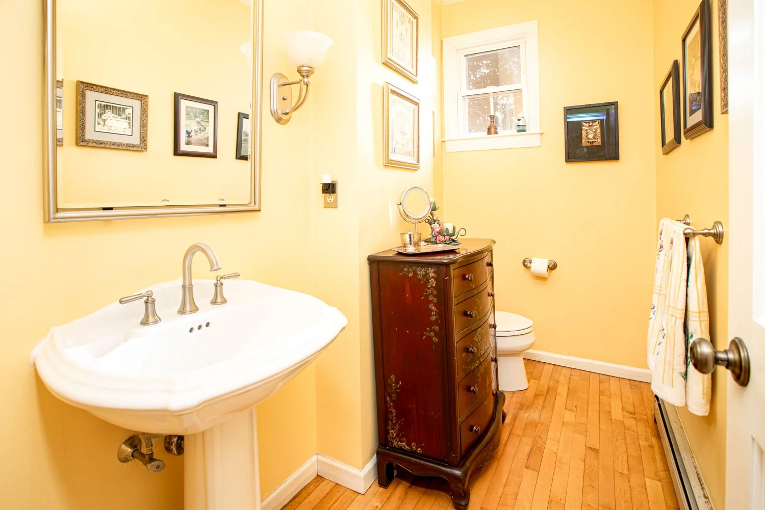 1231 Robeson St. FR-17.jpg