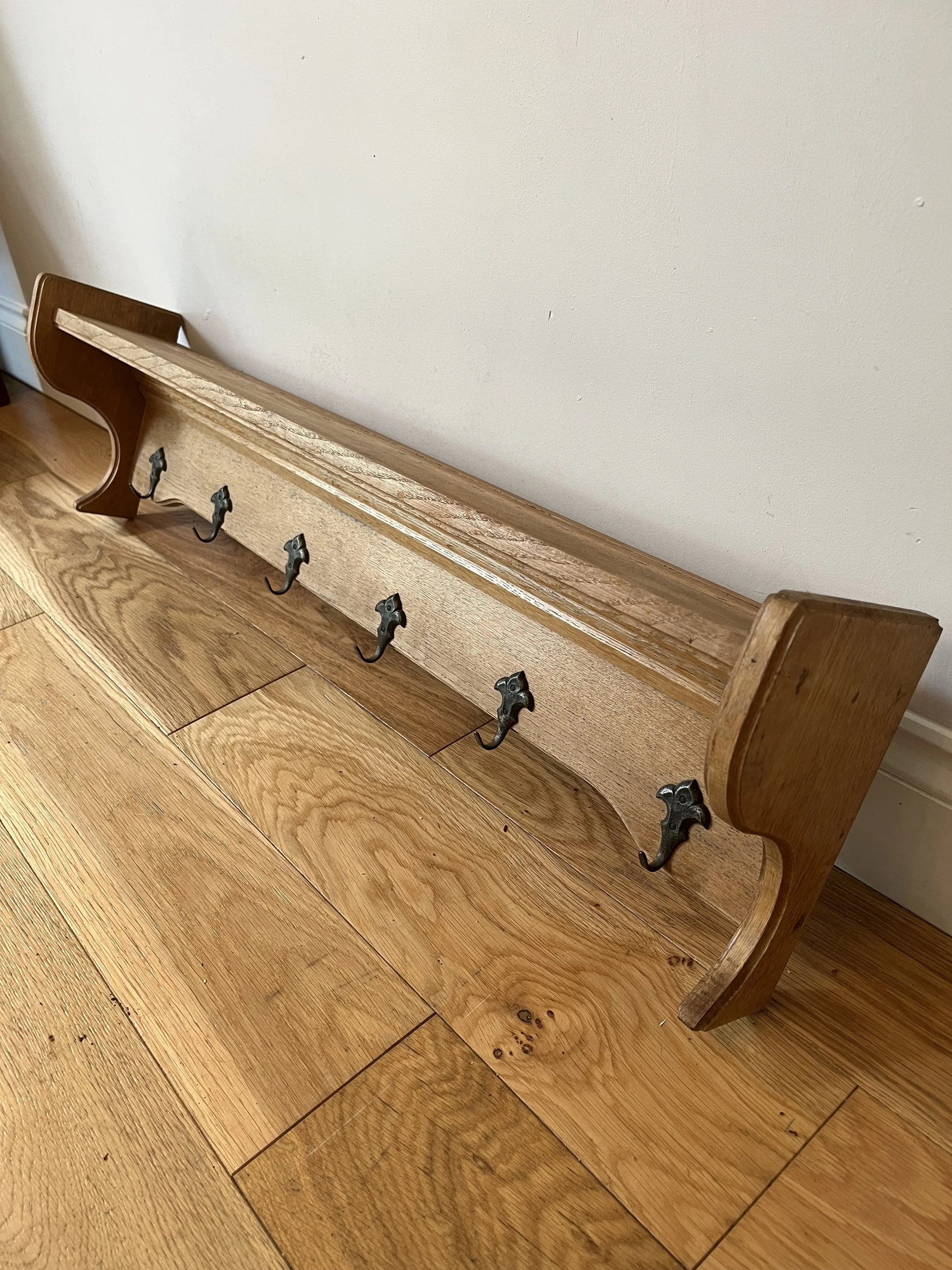 Secondhand vintage coat rack