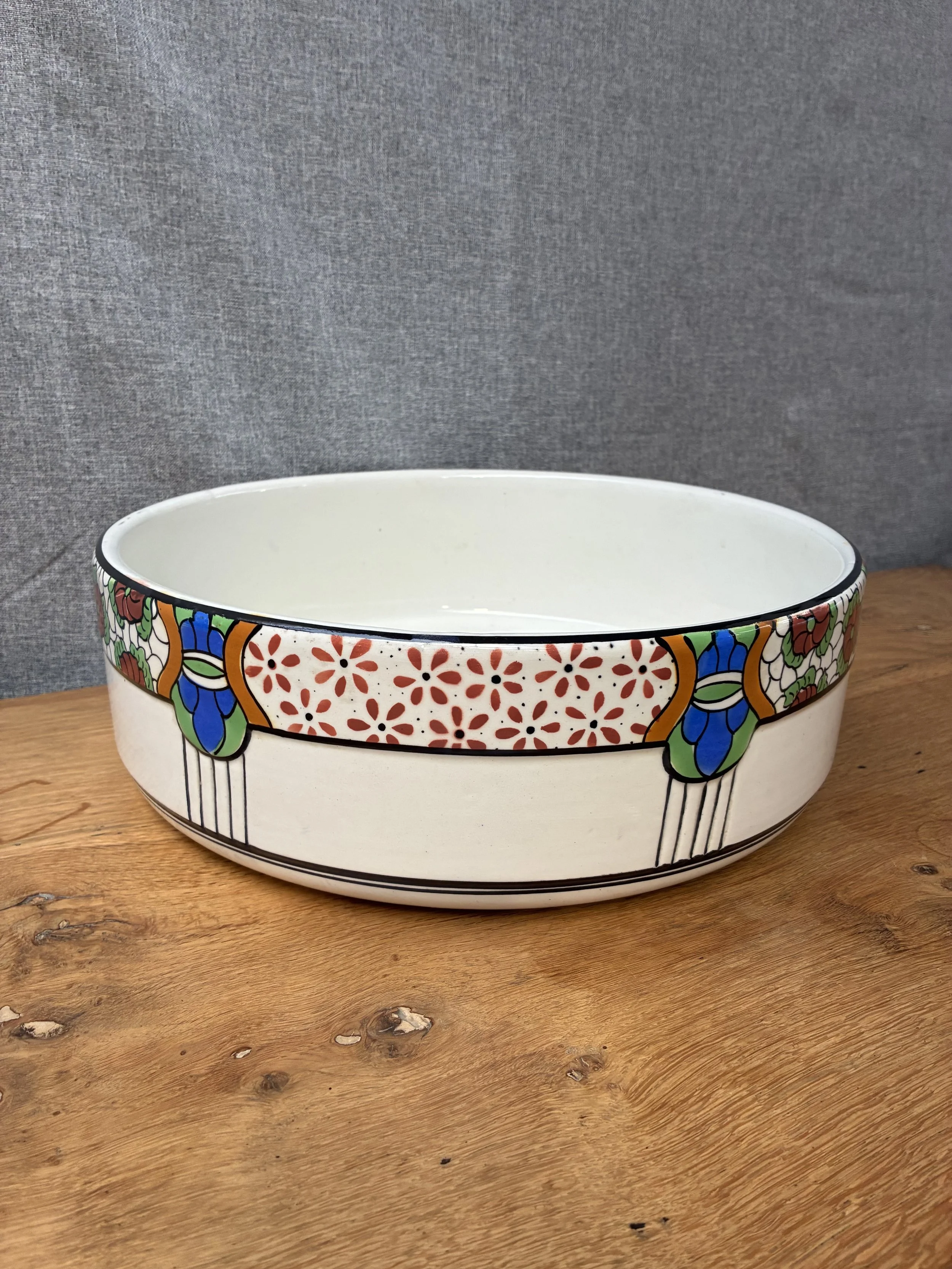 Secondhand vintage art deco bowl