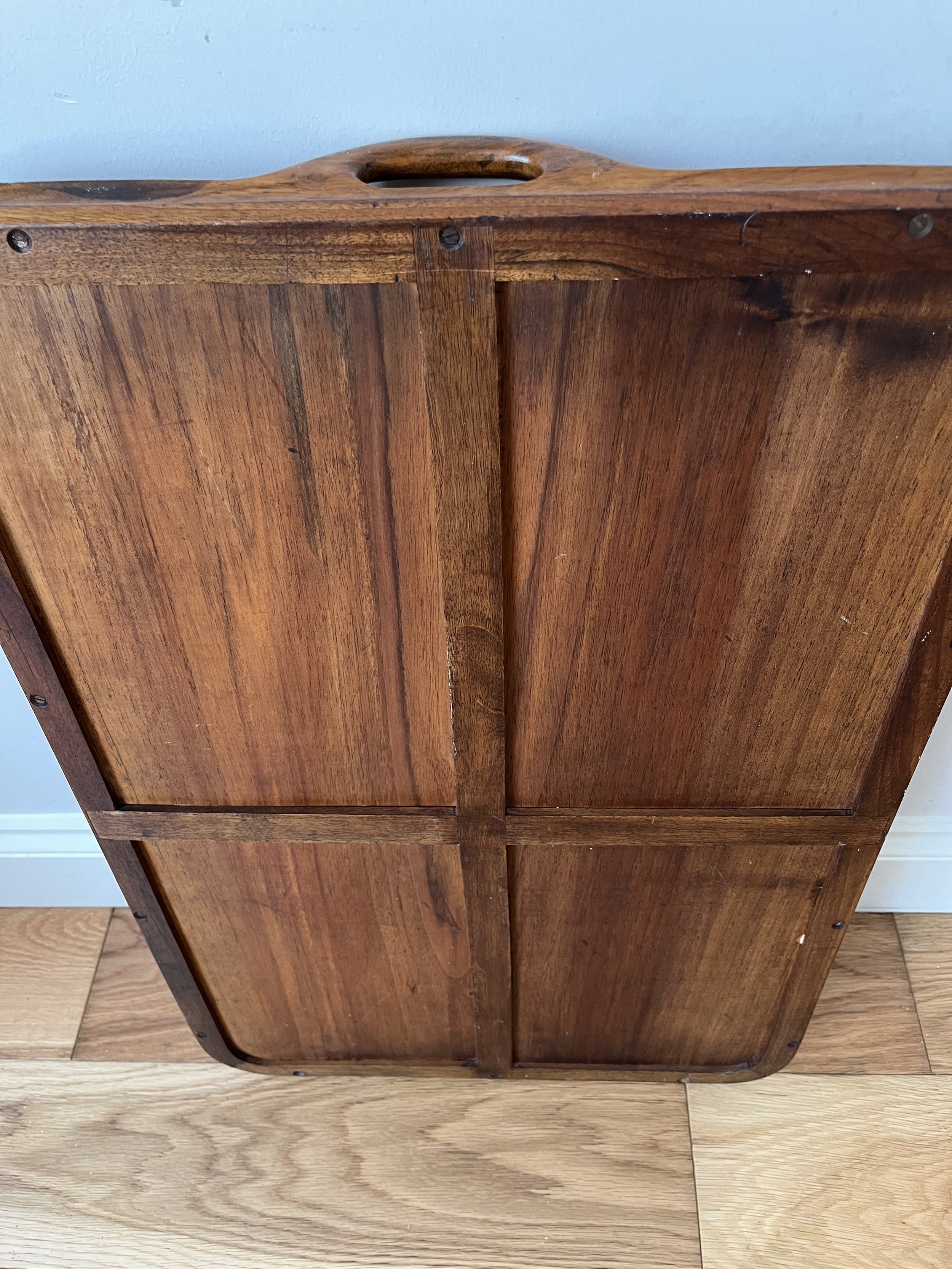 Secondhand vintage tray