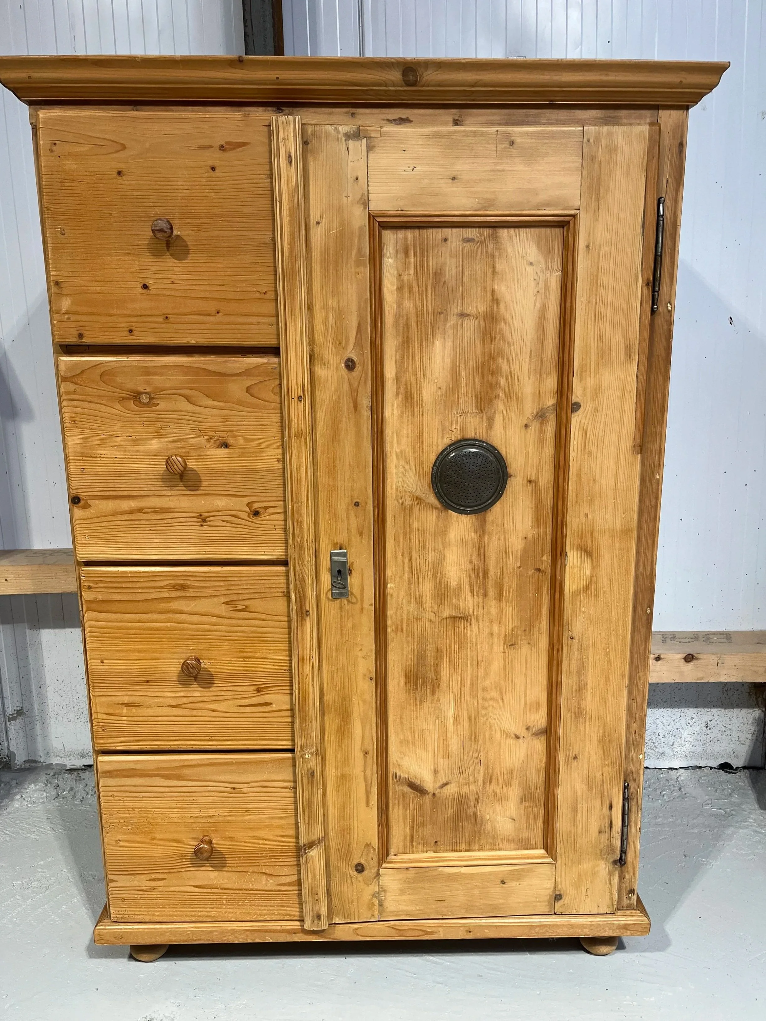 Vintage secondhand pantry