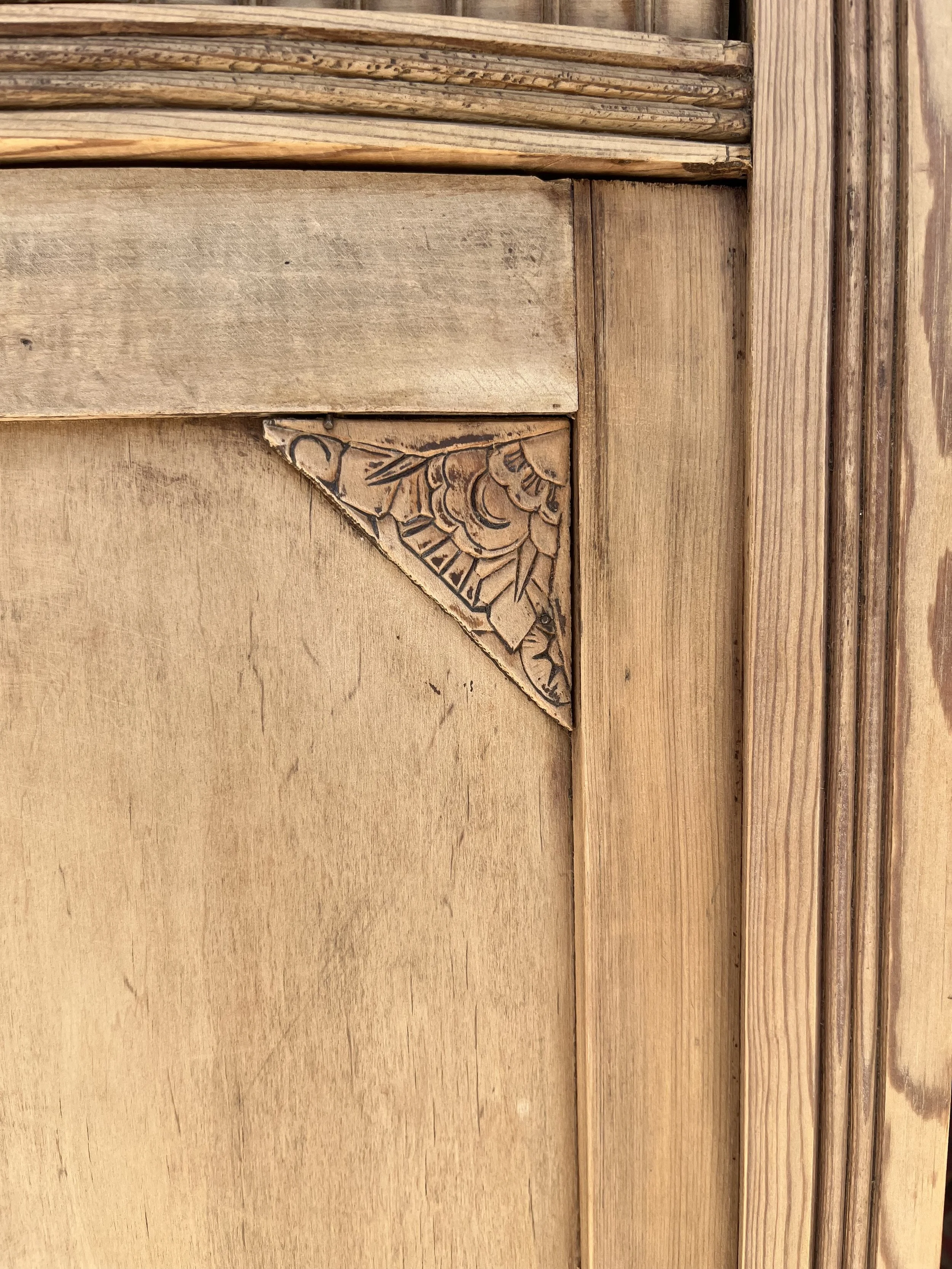 Secondhand vintage art deco cabinet
