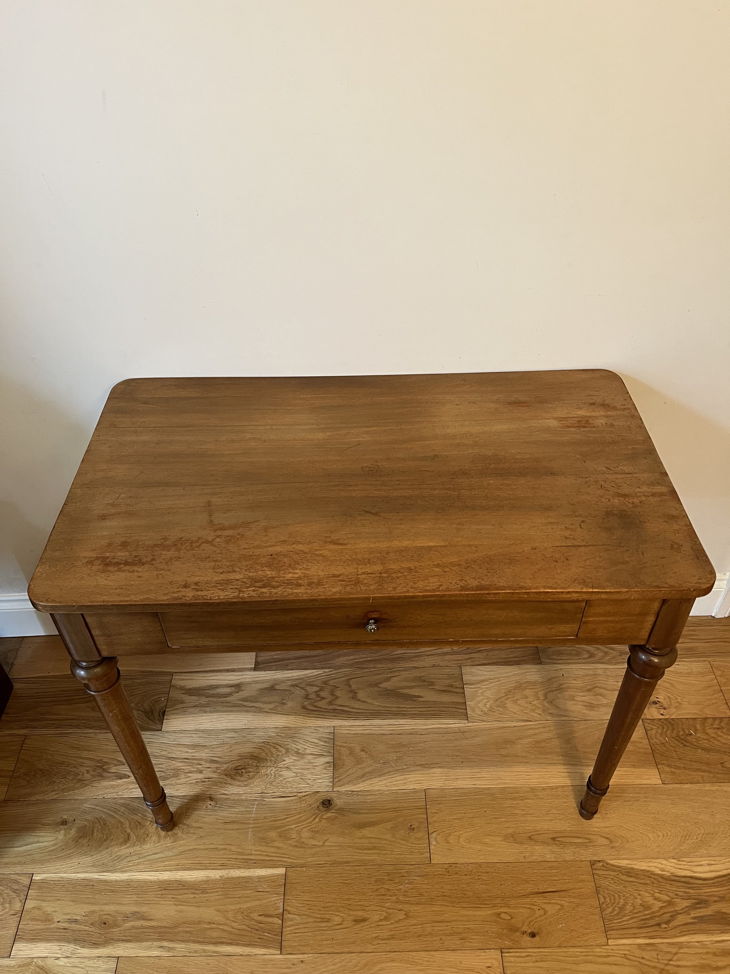 Secondhand vintage table desk