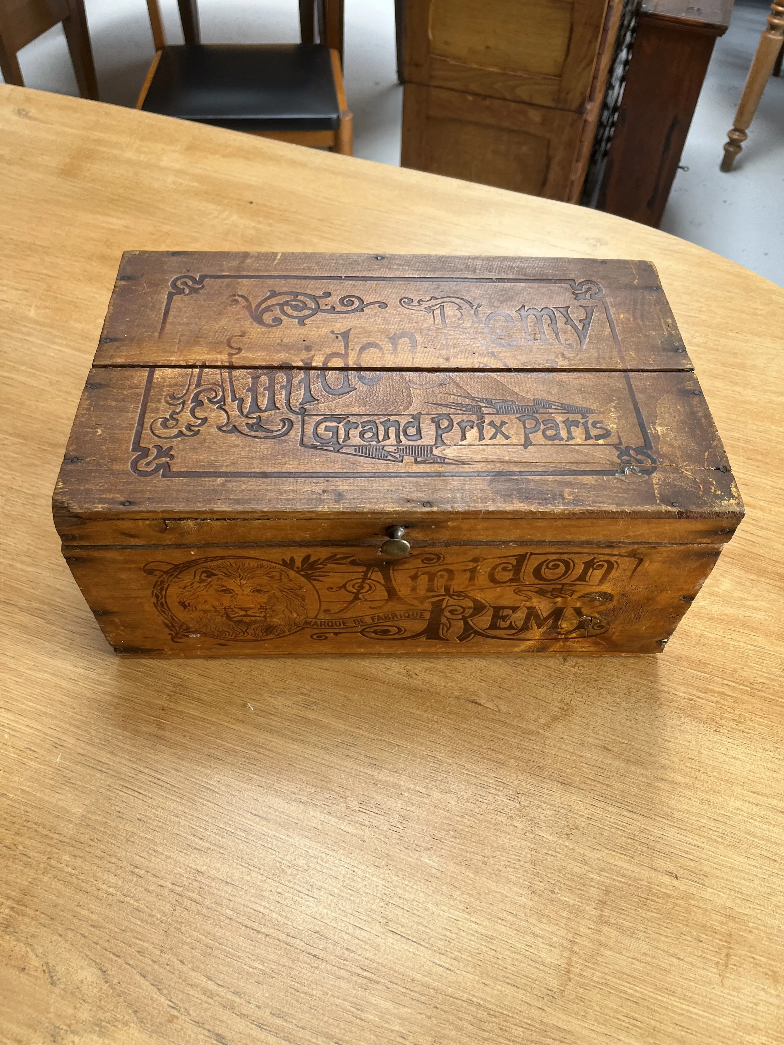 Secondhand vintage wooden box