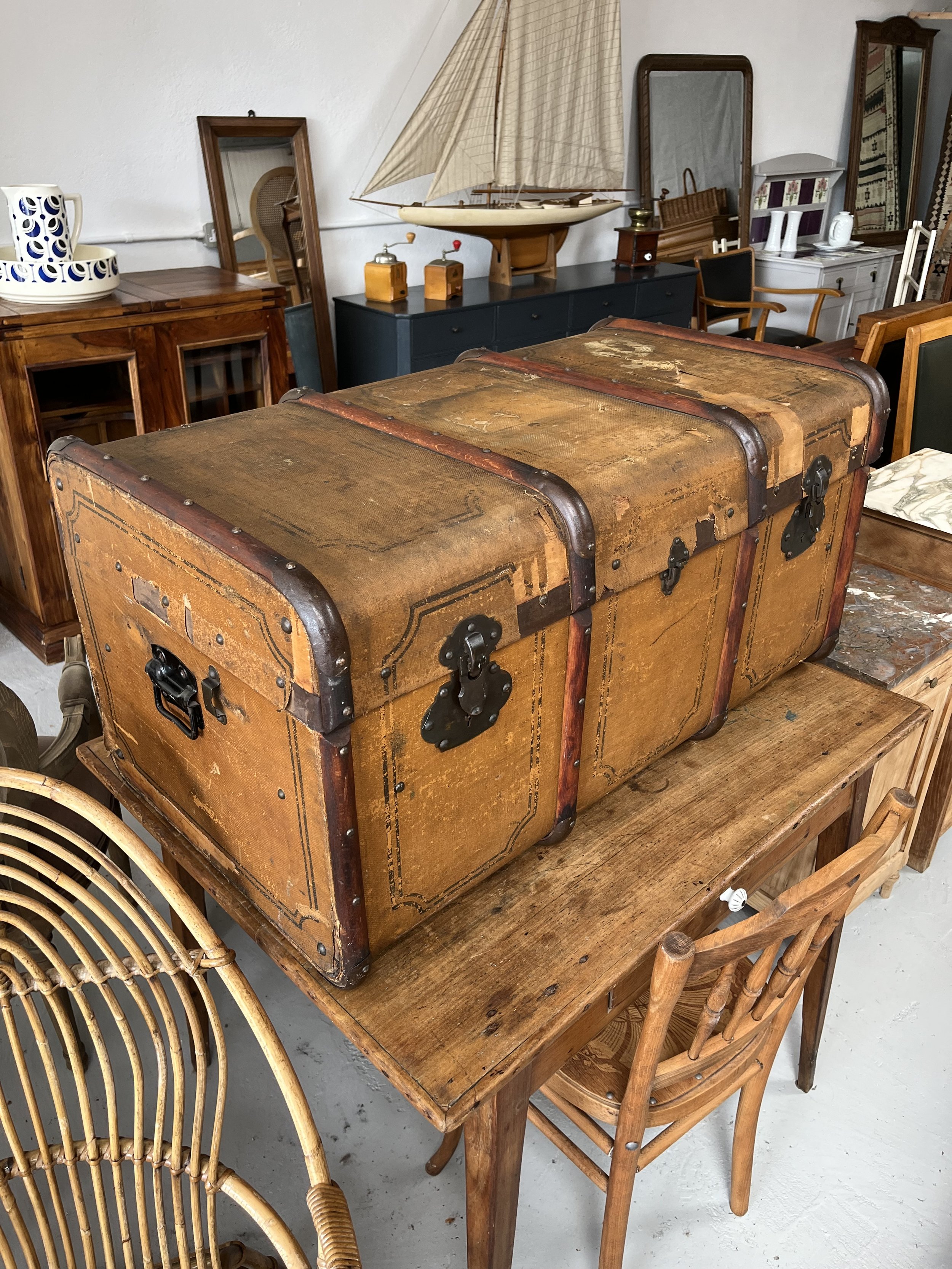 Secondhand vintage travel trunk