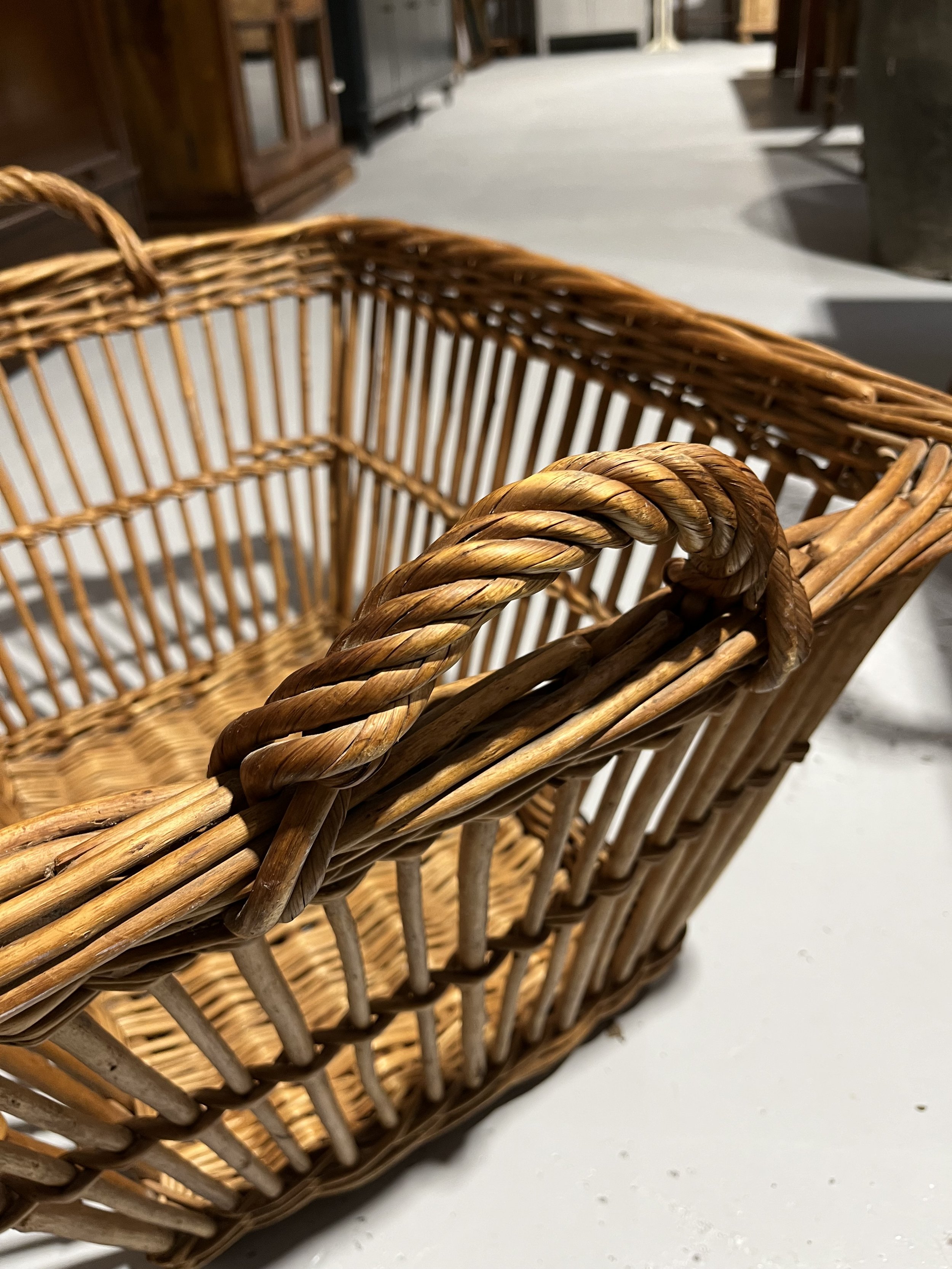 Vintage secondhand large wicker basket