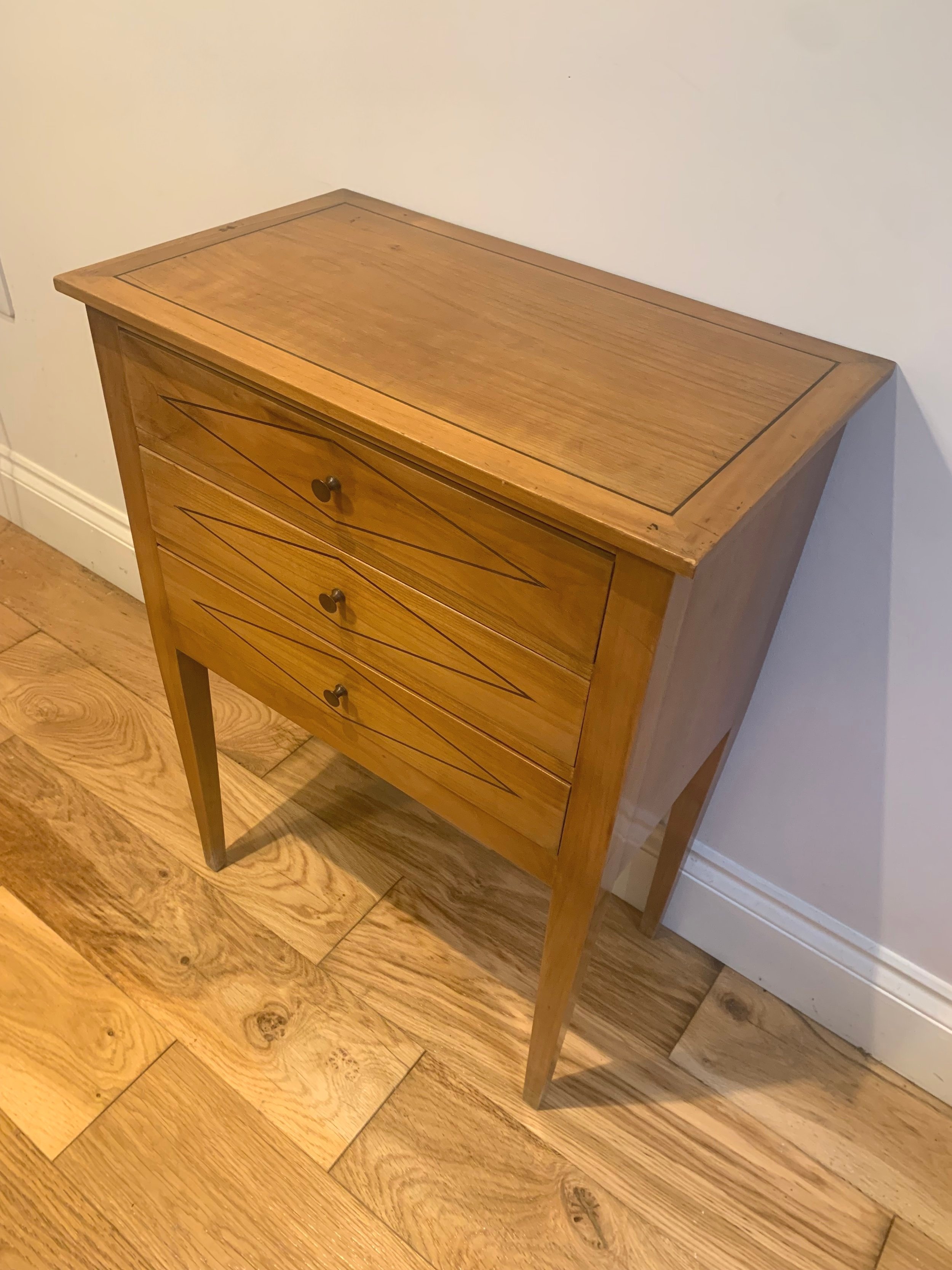 Secondhand vintage small wooden chest of drawers