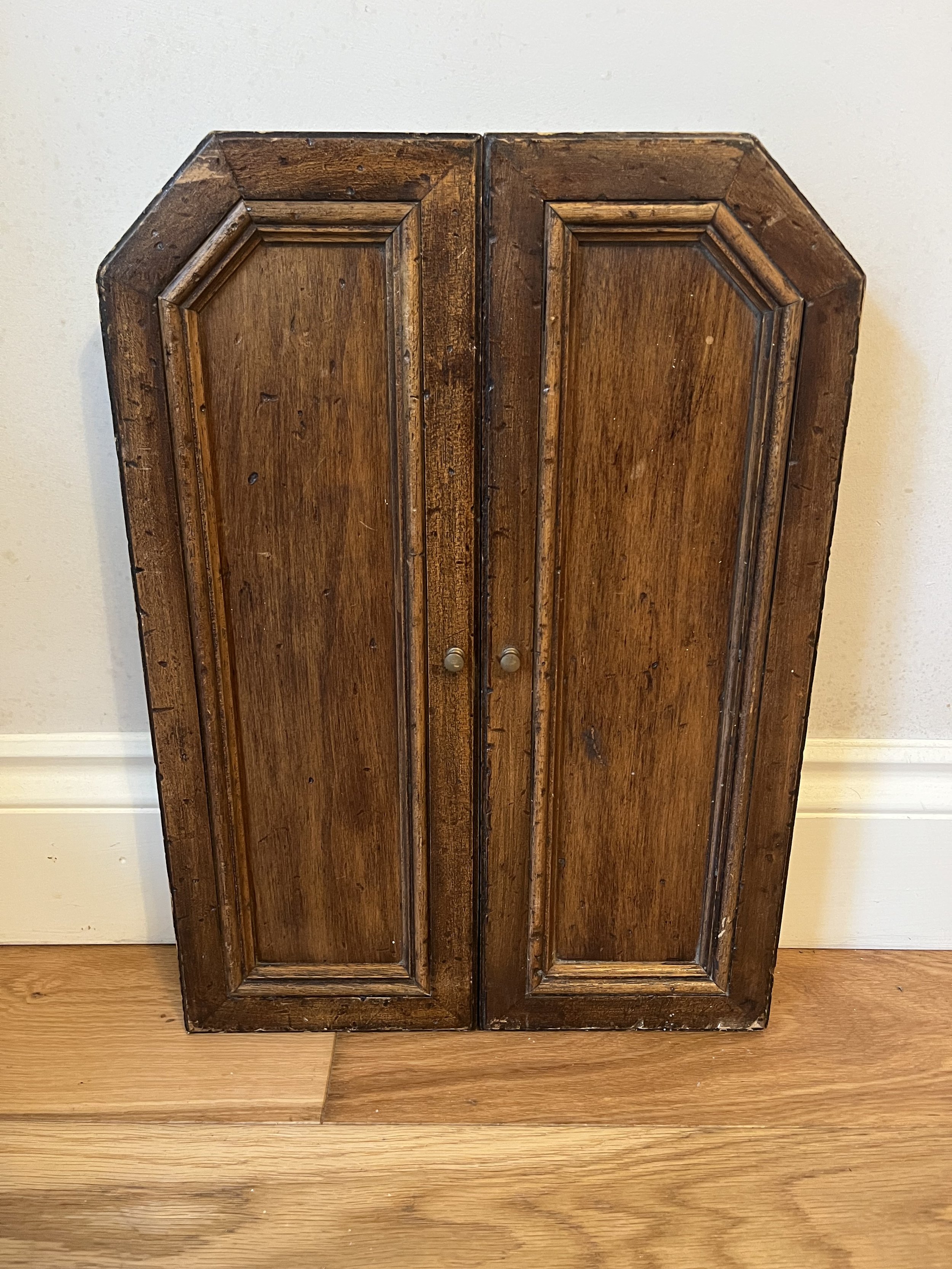 Secondhand vintage triptych mirror