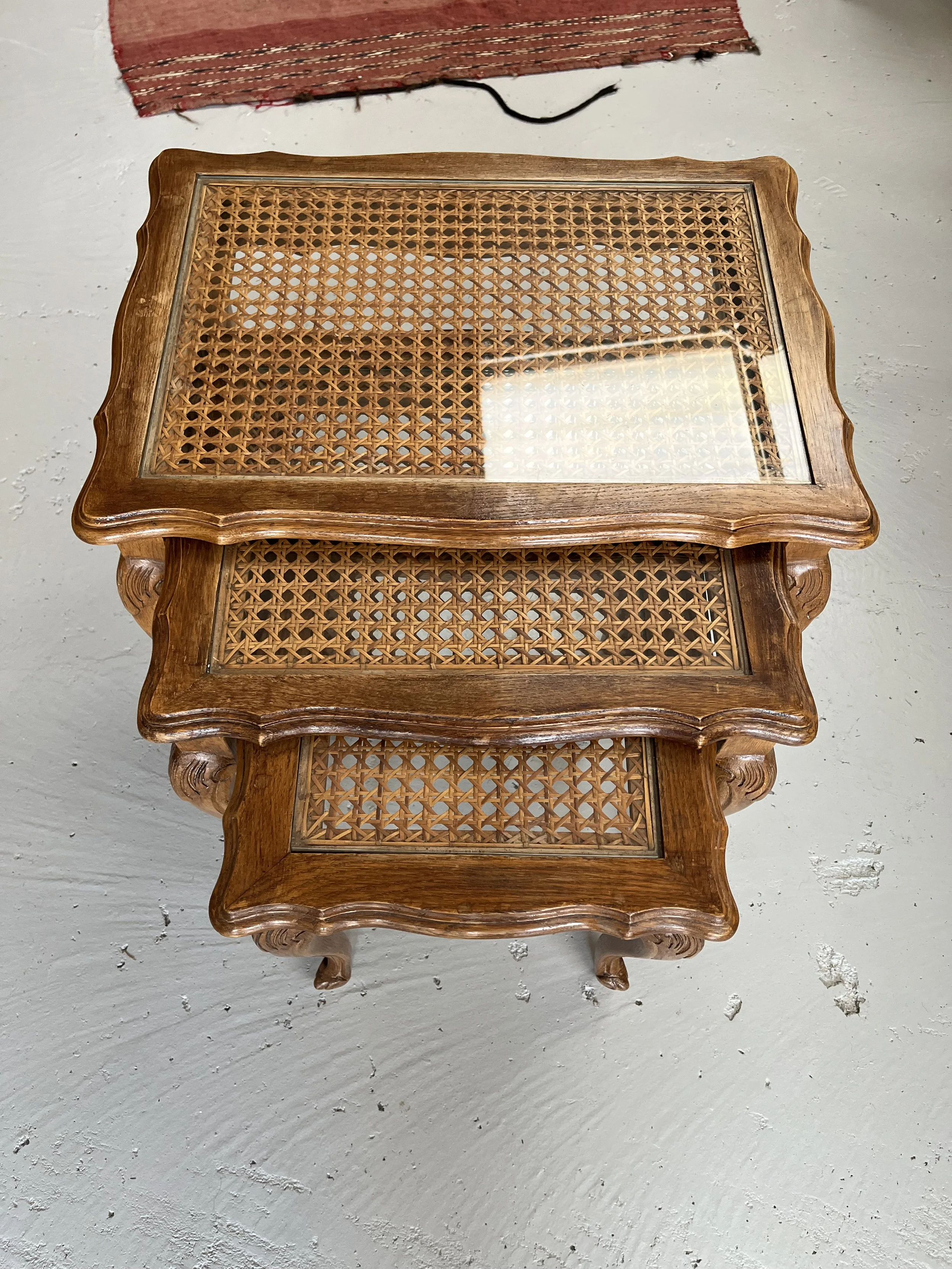 Secondhand vintage nesting tables
