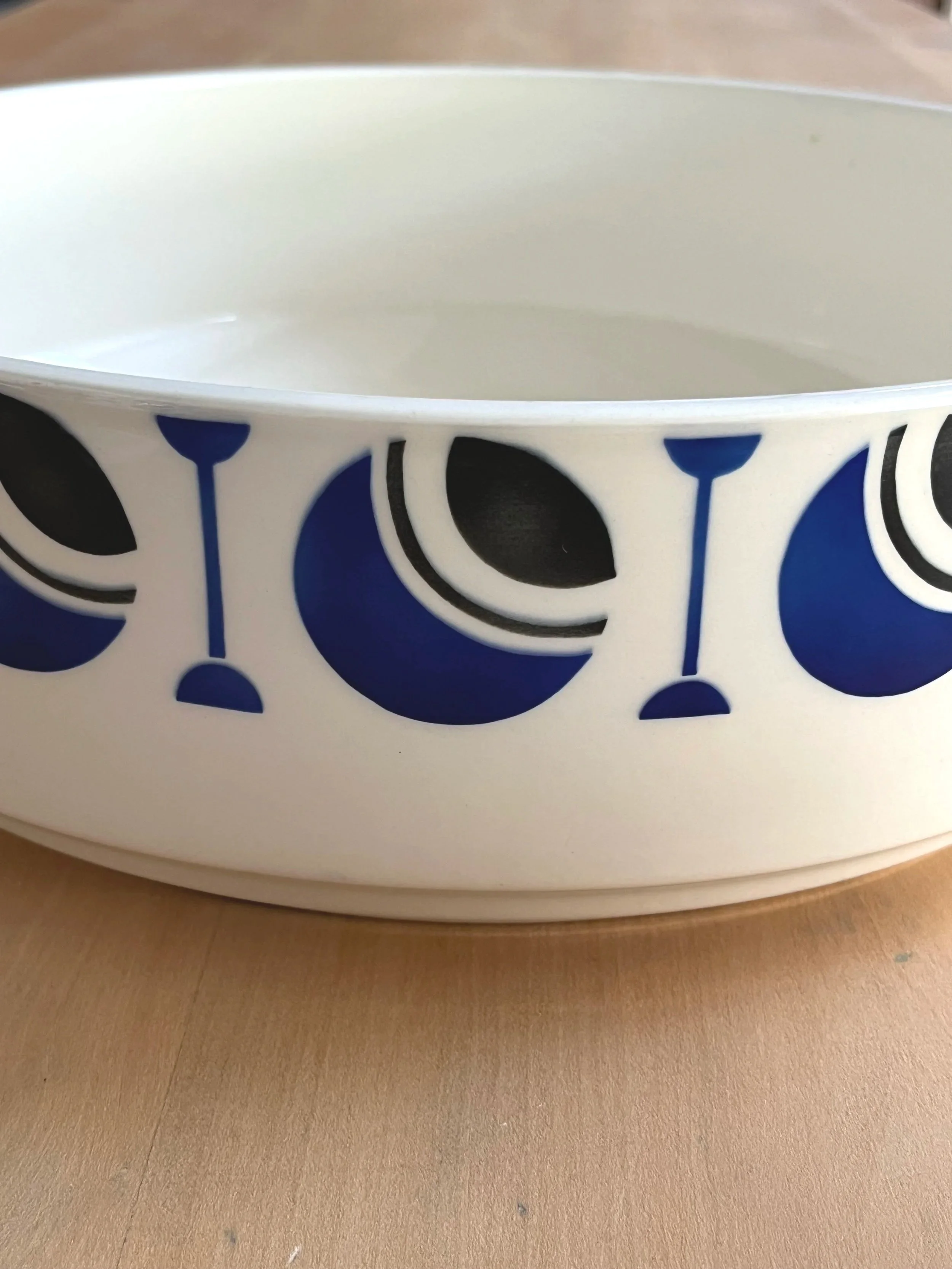 Vintage secondhand ceramic bowl