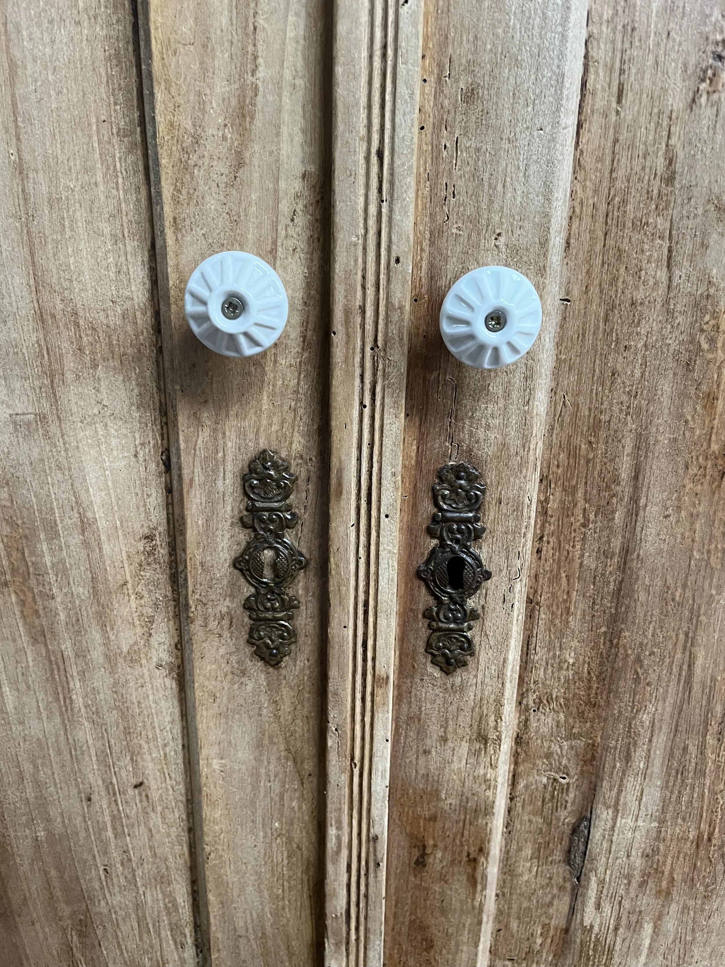 Secondhand vintage french cabinet